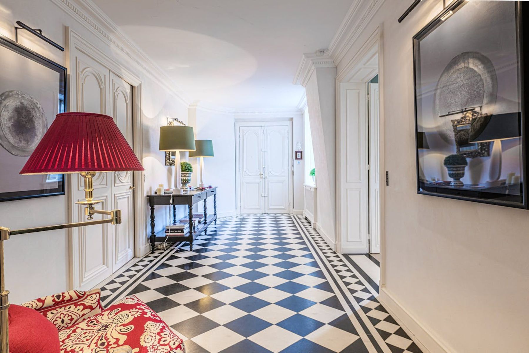 Apartment Invalides villa photo.