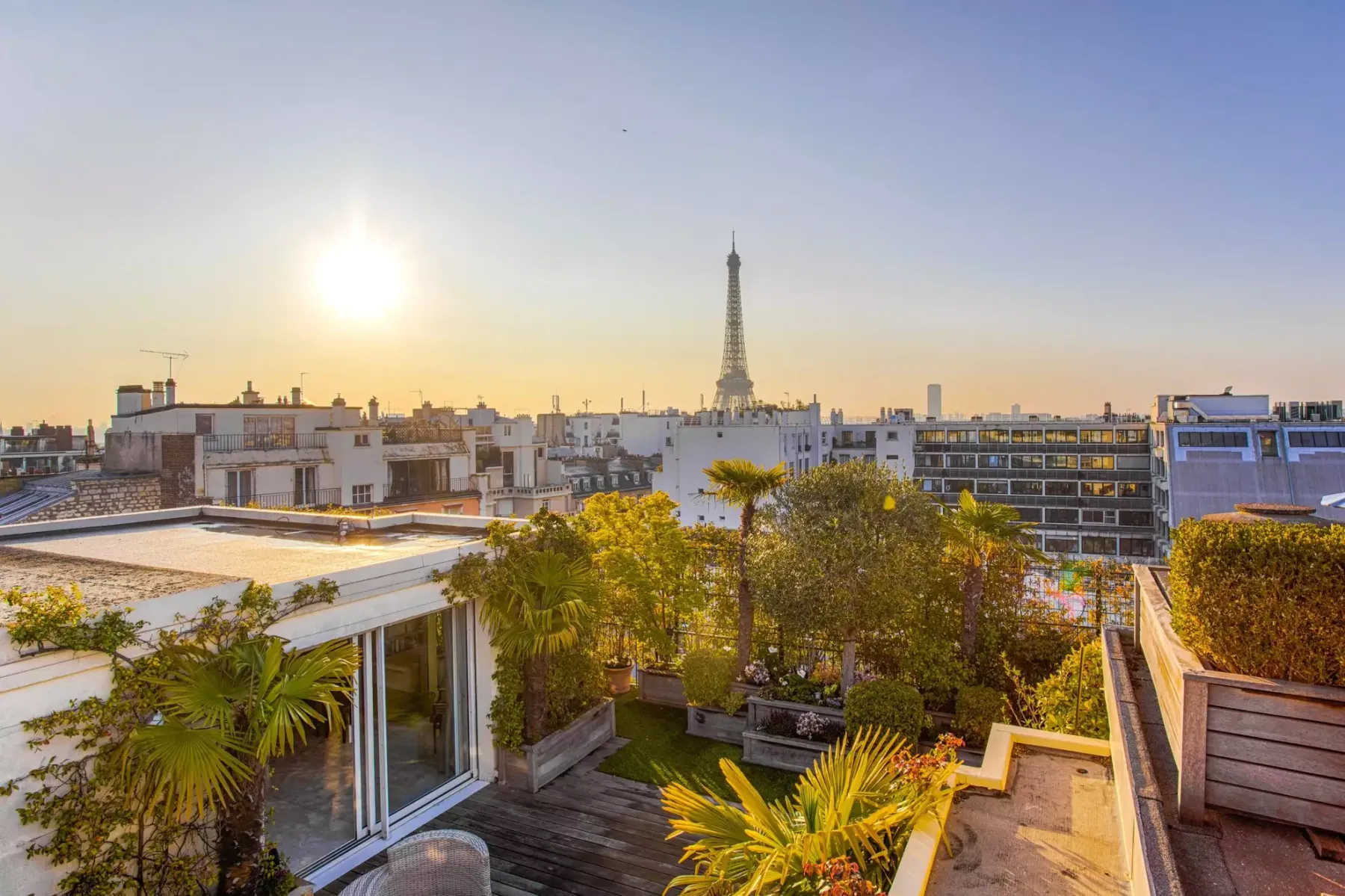 Penthouse Trocadero villa photo.