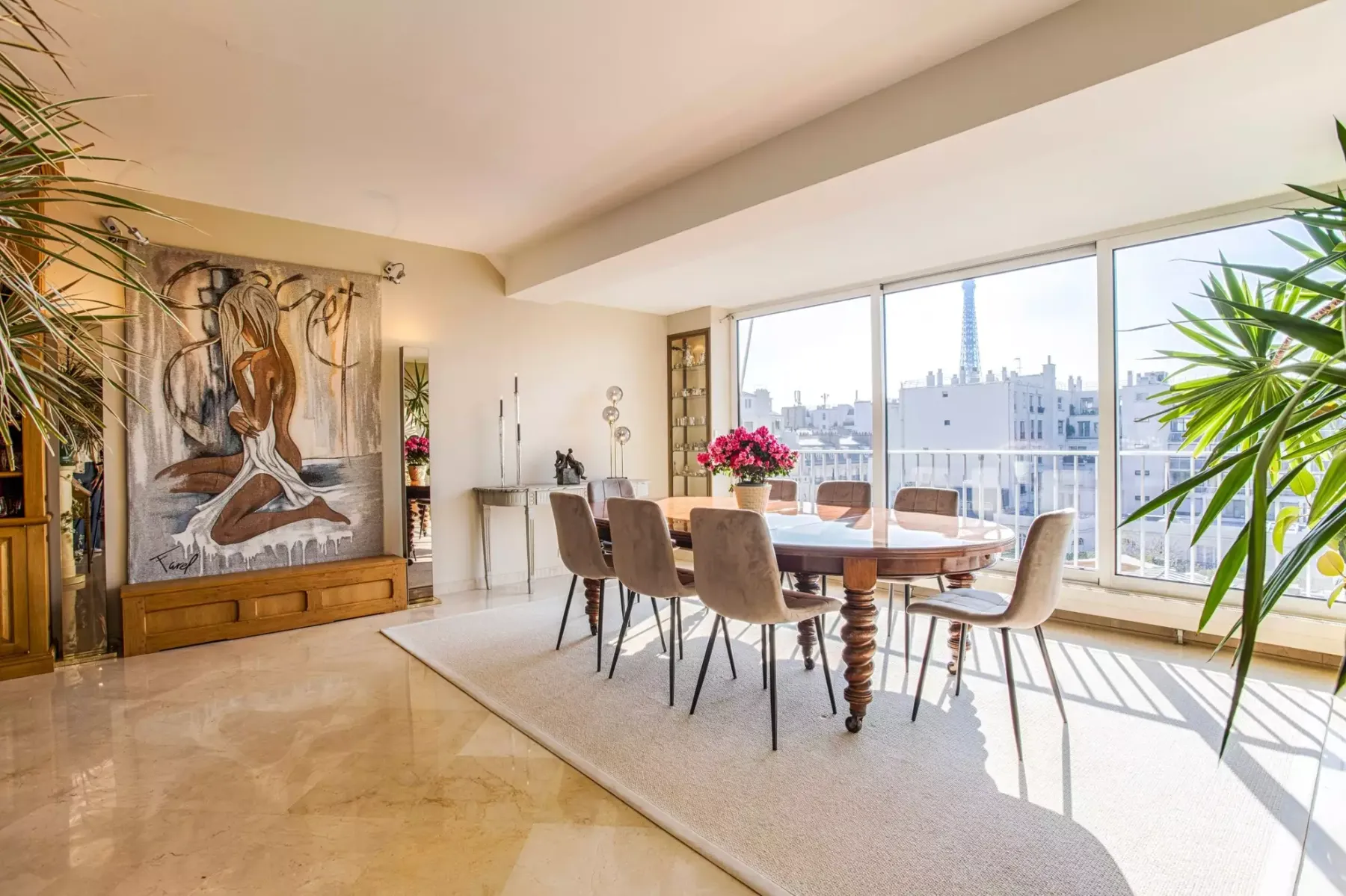 Penthouse Trocadero villa photo.