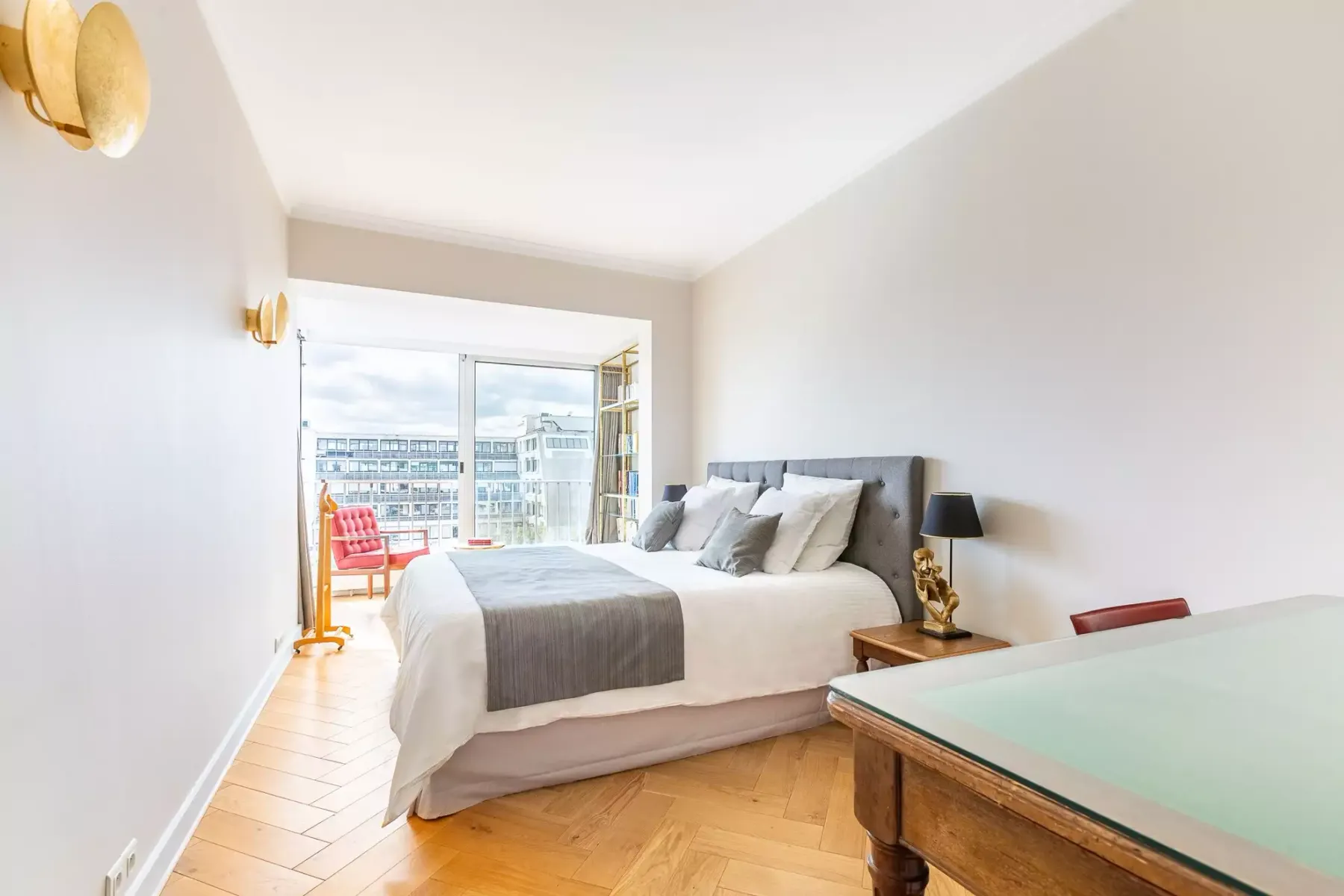 Penthouse Trocadero villa photo.