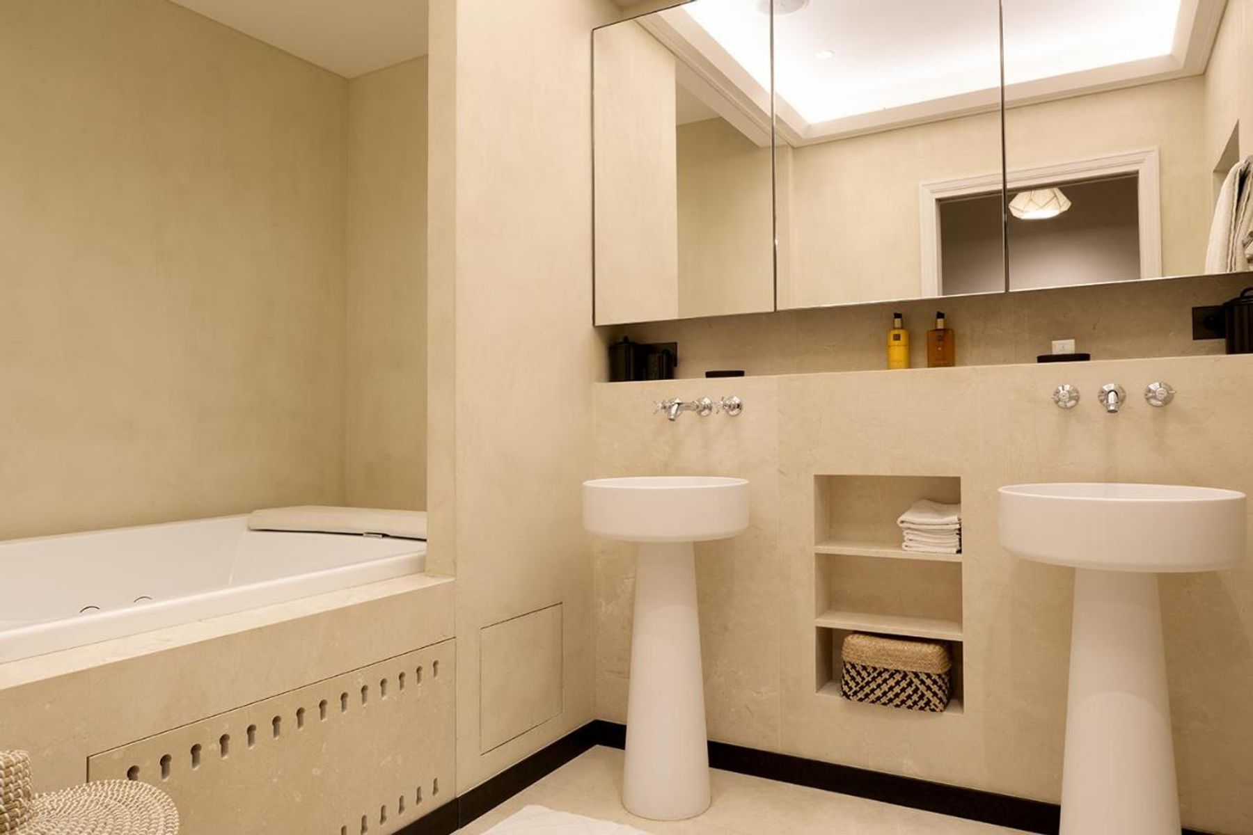 Maison Bastille villa photo.
