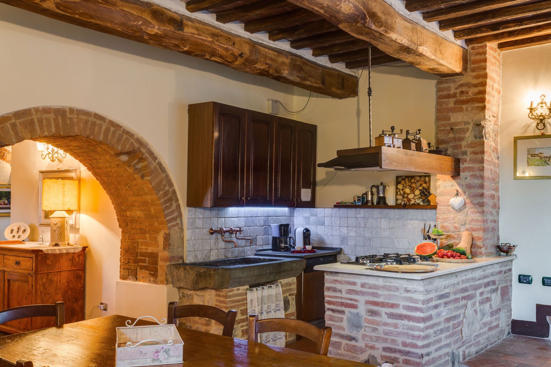 Cipresso villa photo.
