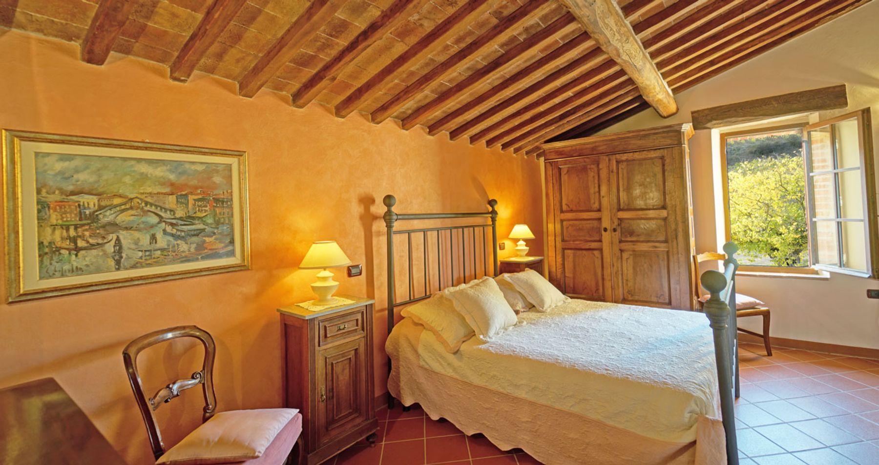 Cipresso villa photo.