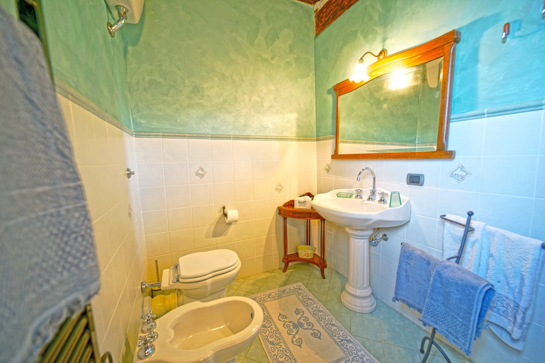 Cipresso villa photo.