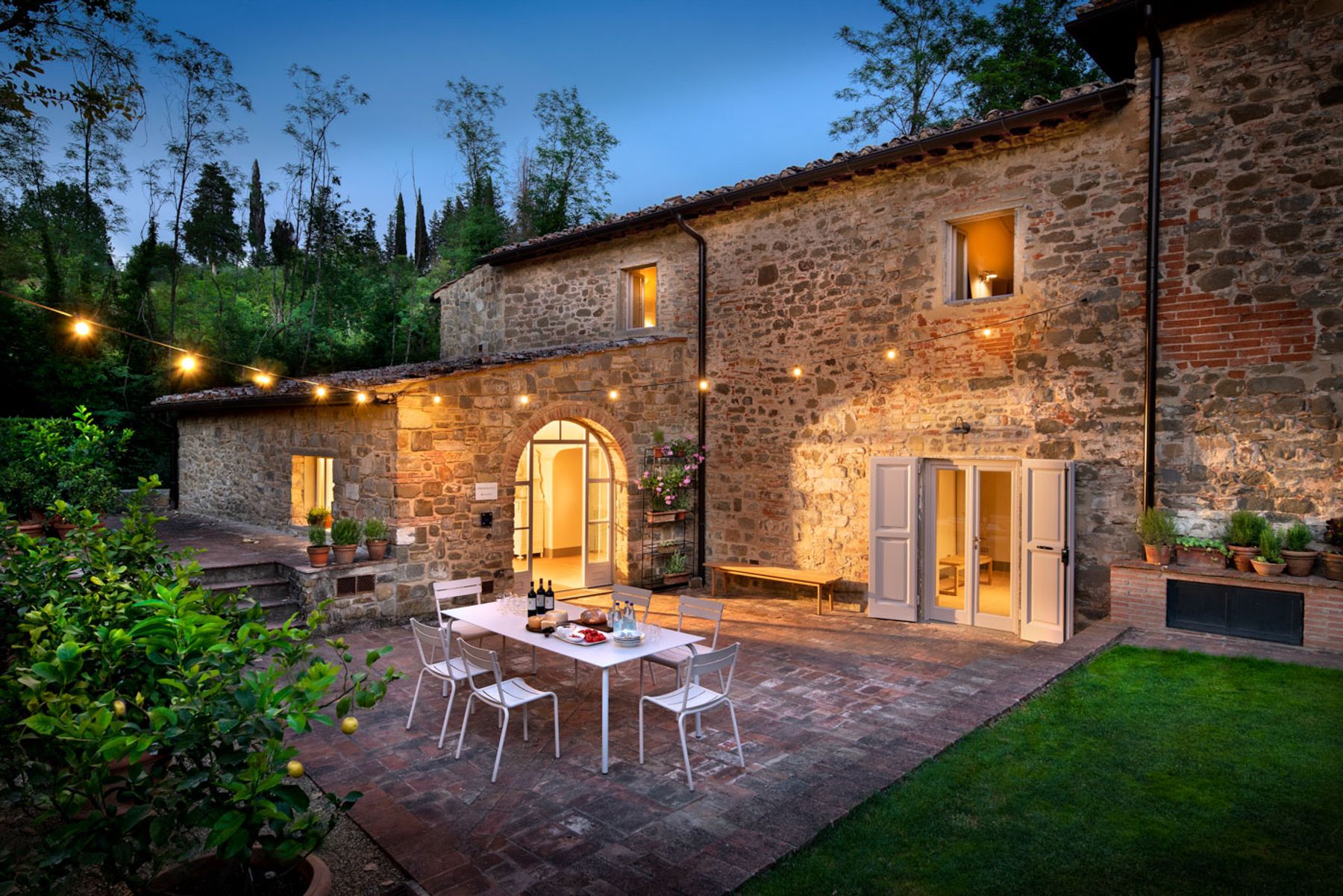 Fioresta villa photo.