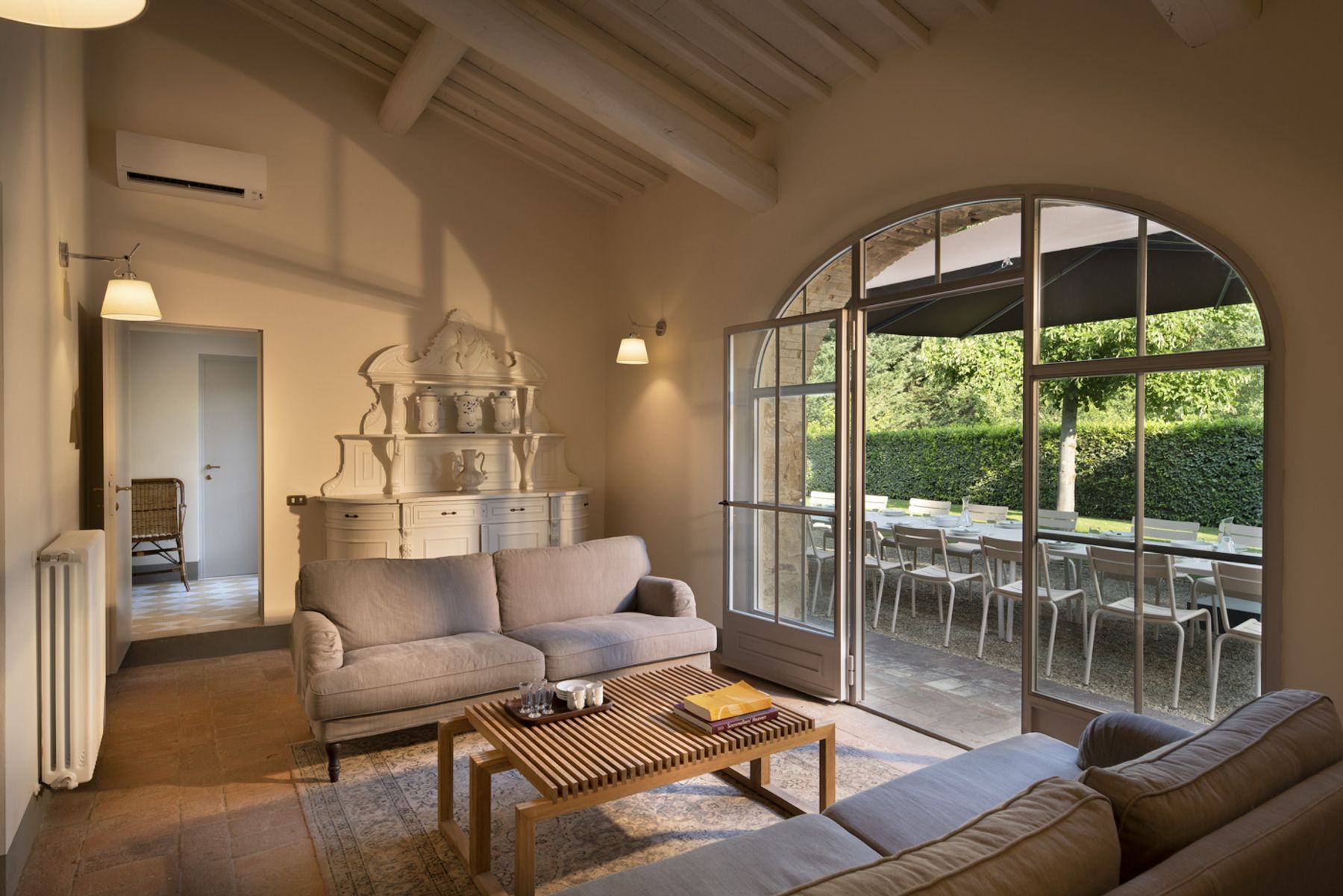 Fioresta villa photo.