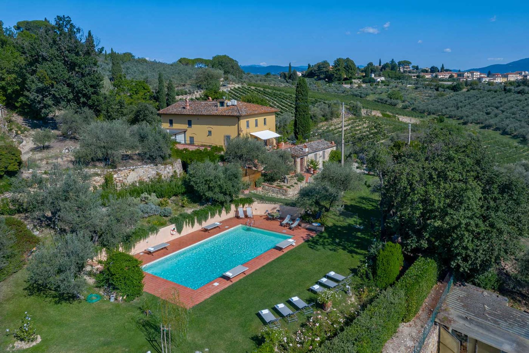 Impruneta villa photo.