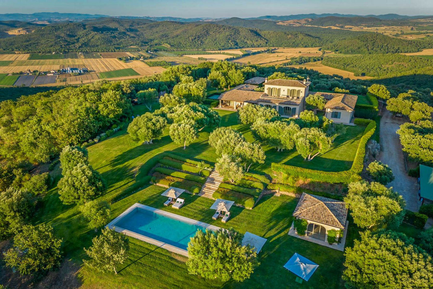 Uniana villa photo.
