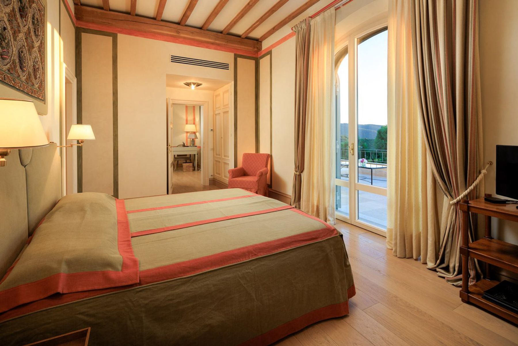 Uniana villa photo.
