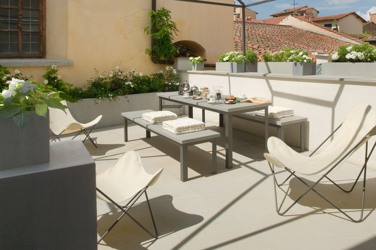 Medea villa photo.