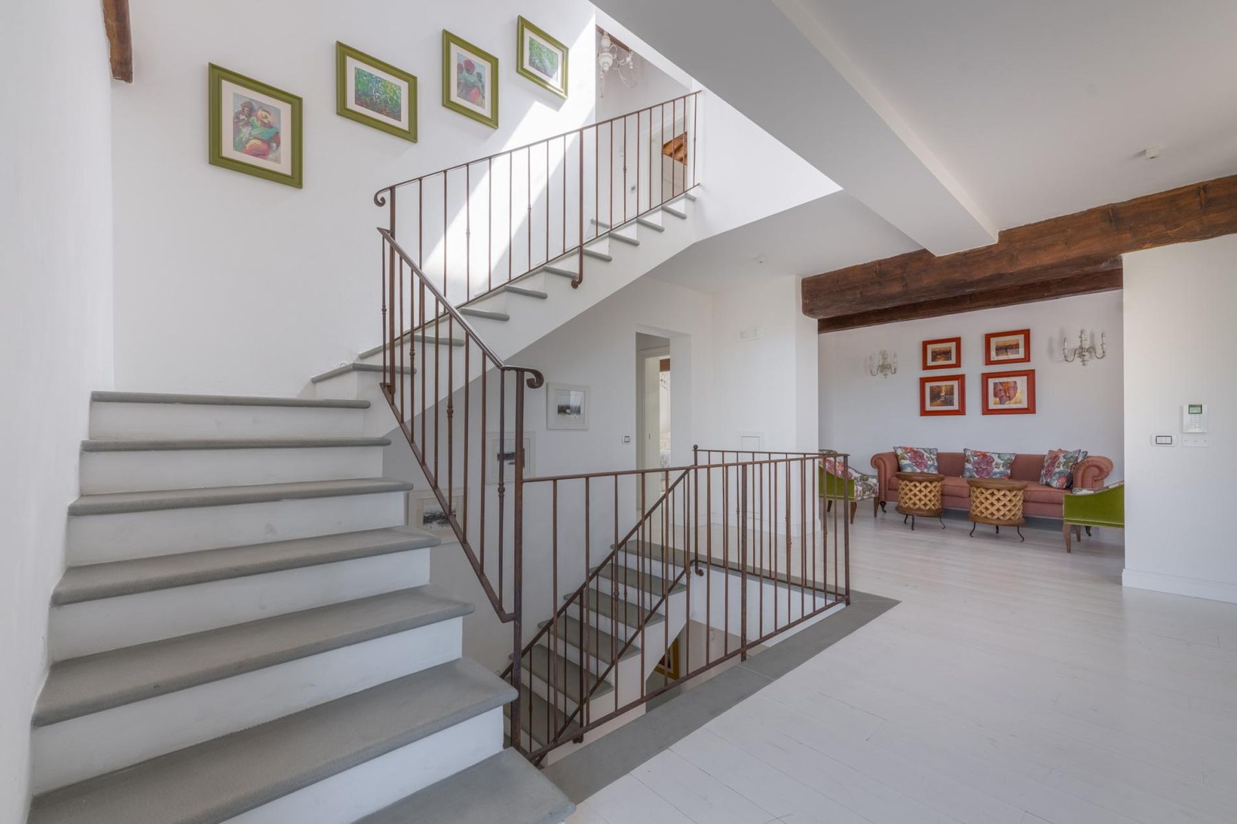 Montosca villa photo.