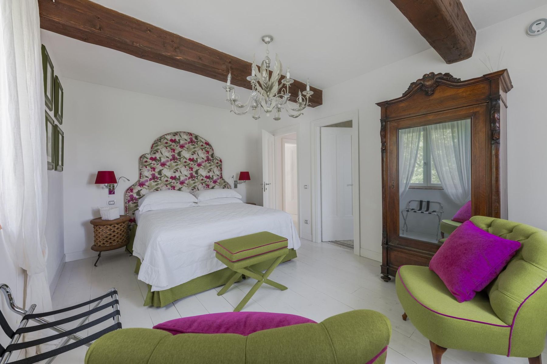 Montosca villa photo.