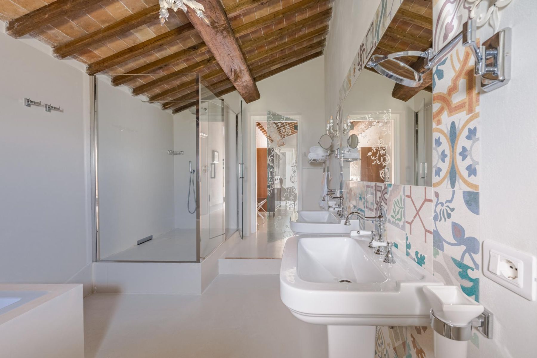 Montosca villa photo.
