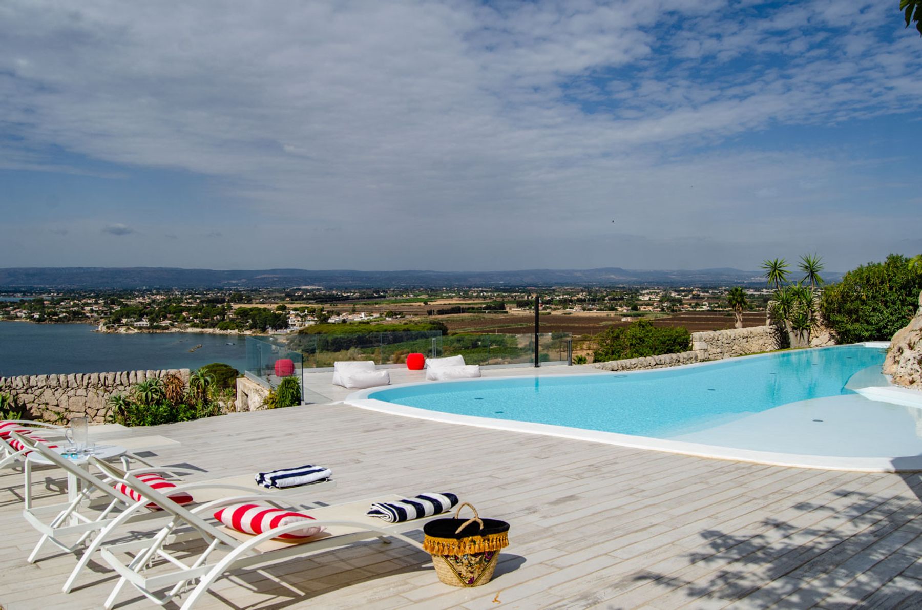 Delphina villa photo.