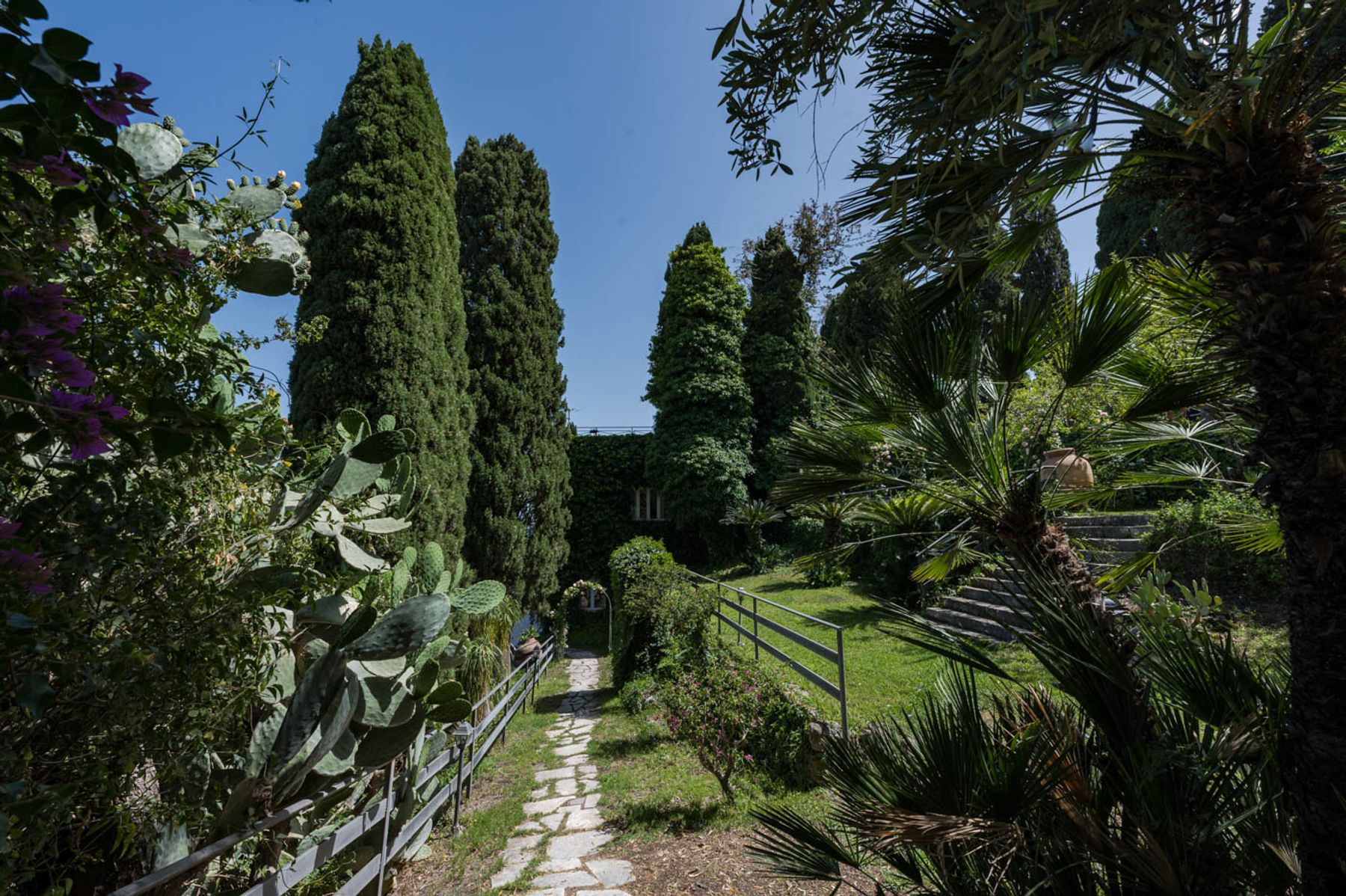 Reggiamare villa photo.