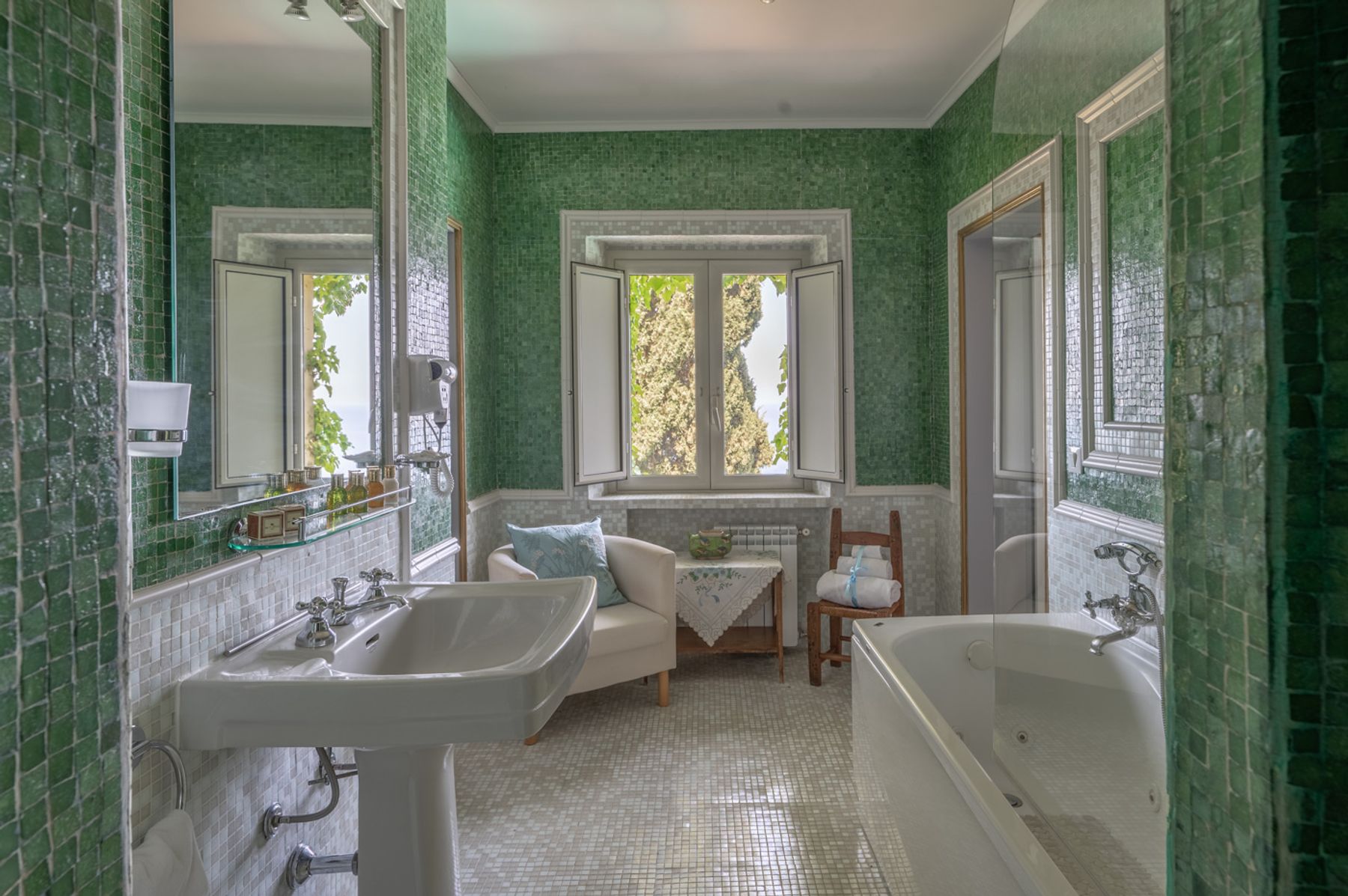 Reggiamare villa photo.