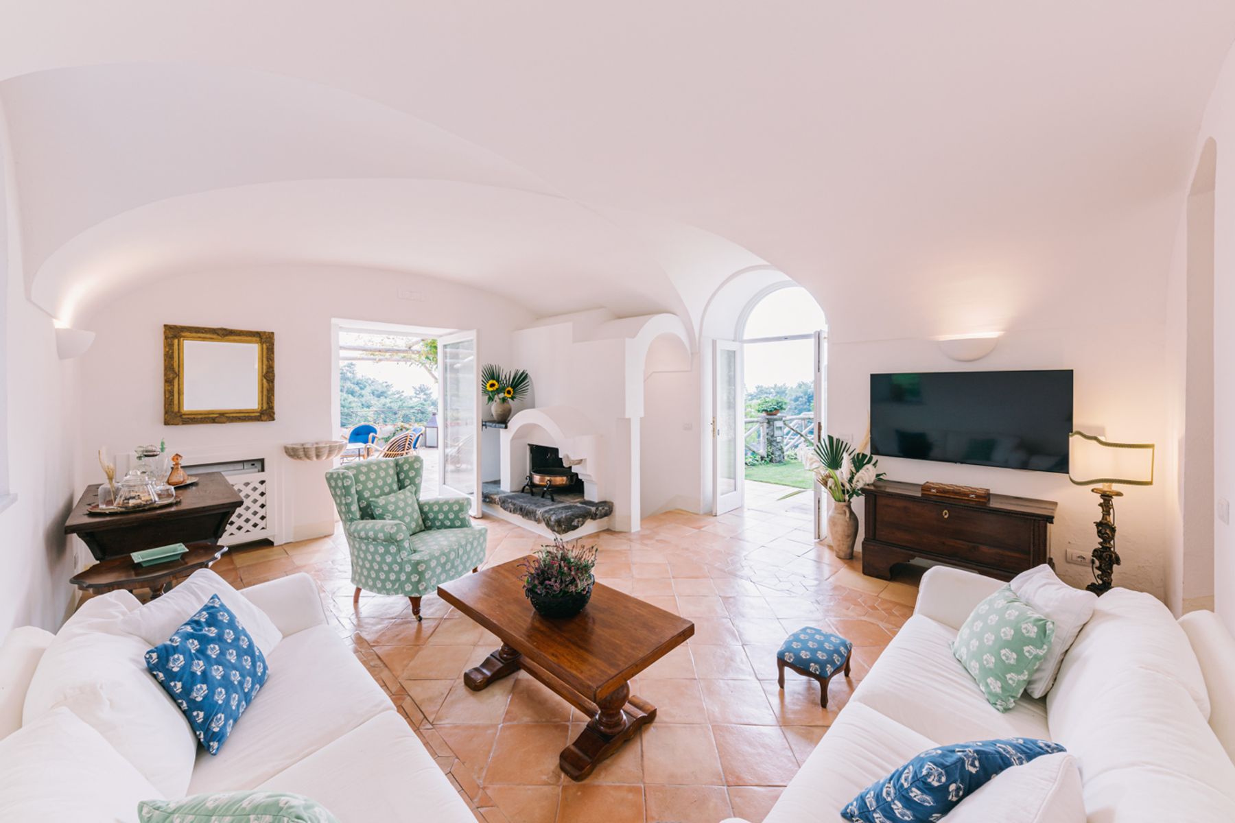 Zelaide villa photo.