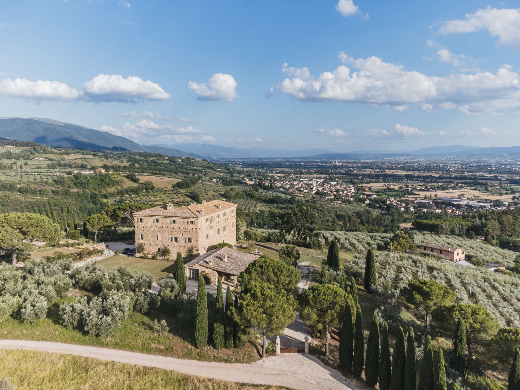 Sanfelice villa photo.