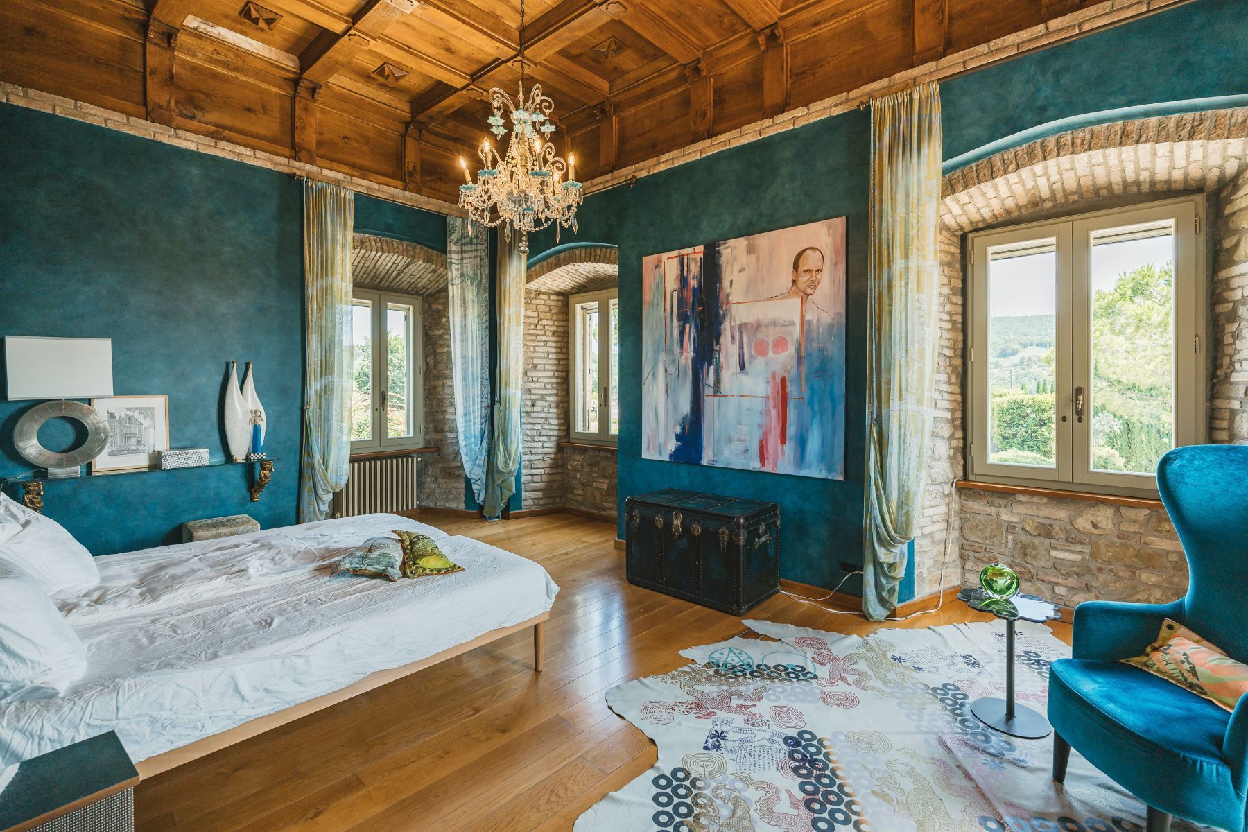 Sanfelice villa photo.