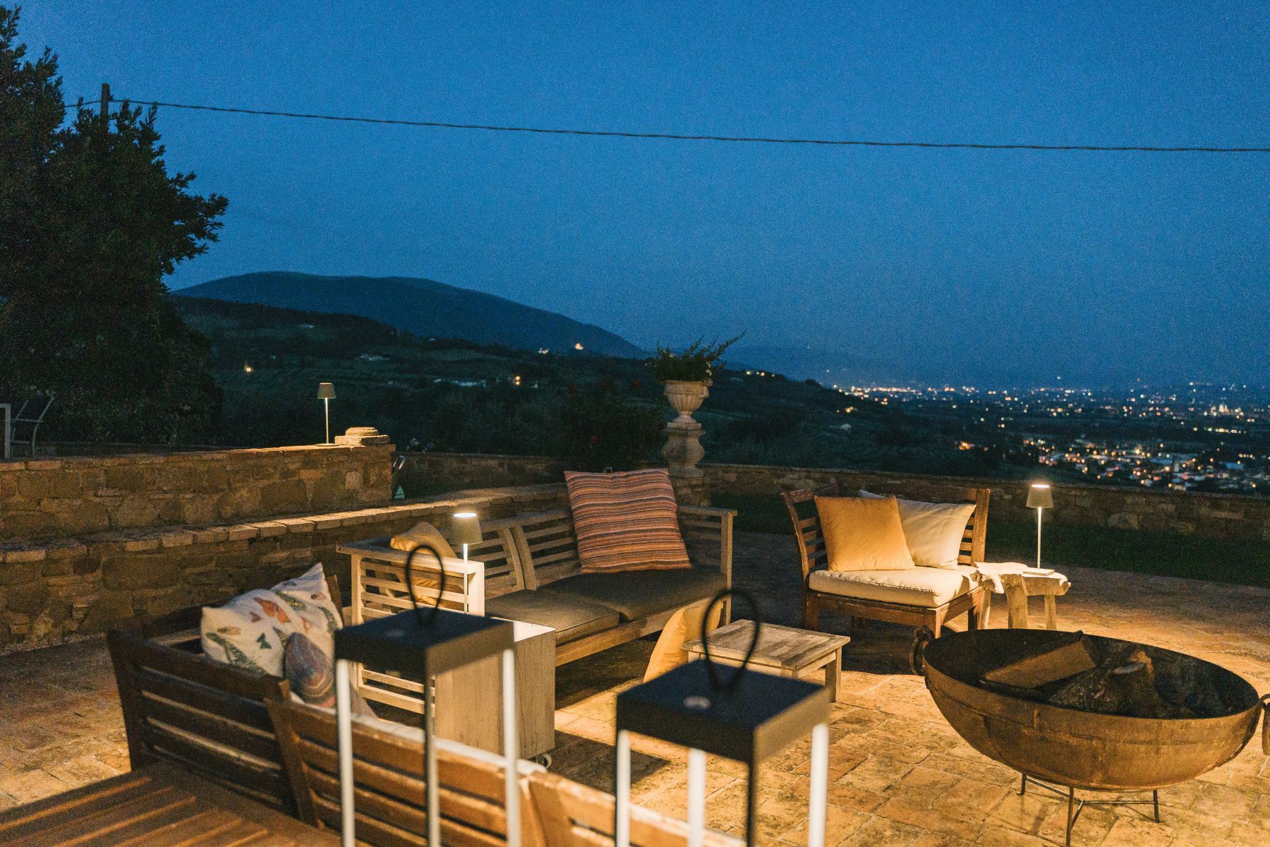 Sanfelice villa photo.