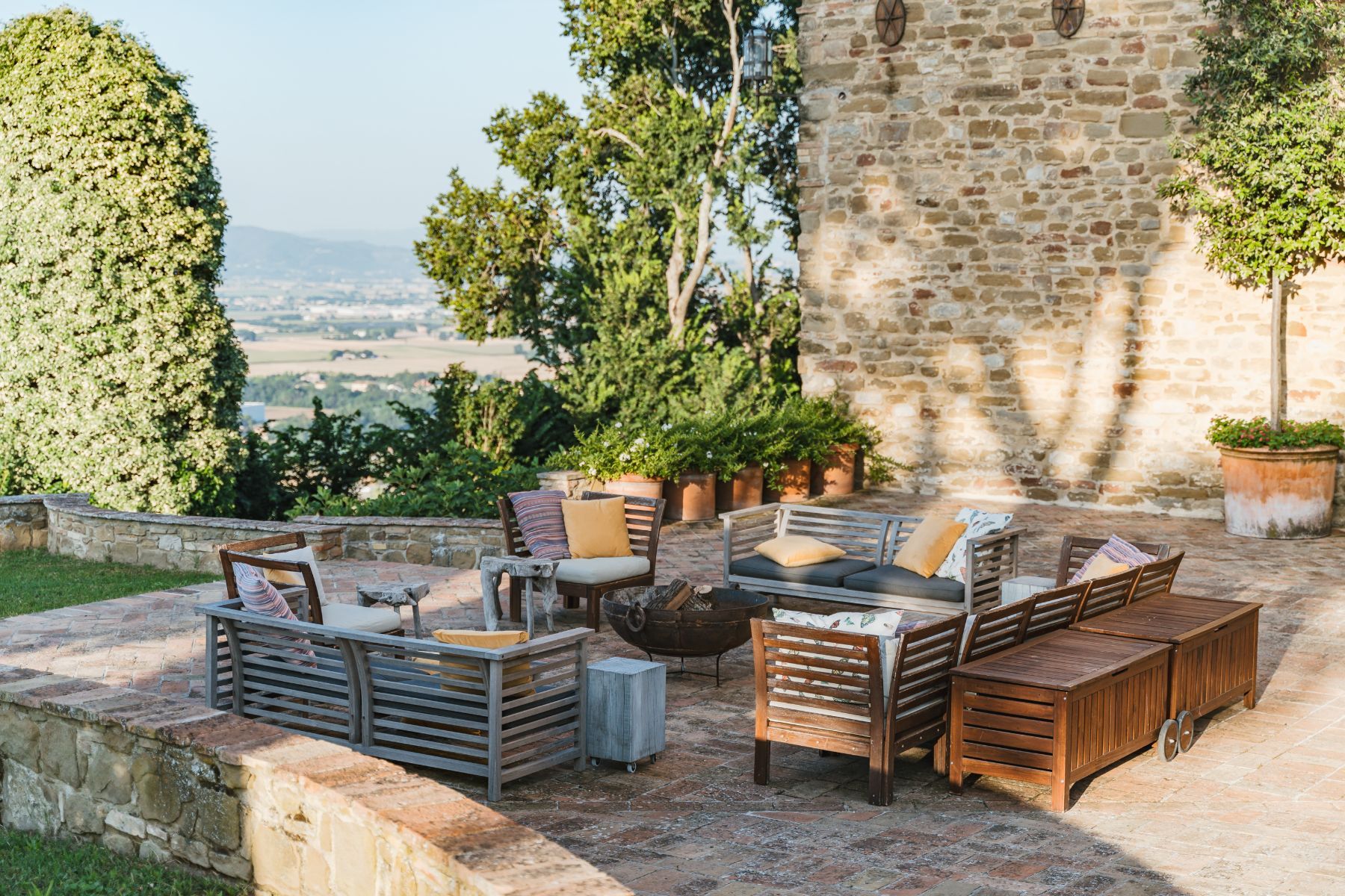 Sanfelice villa photo.