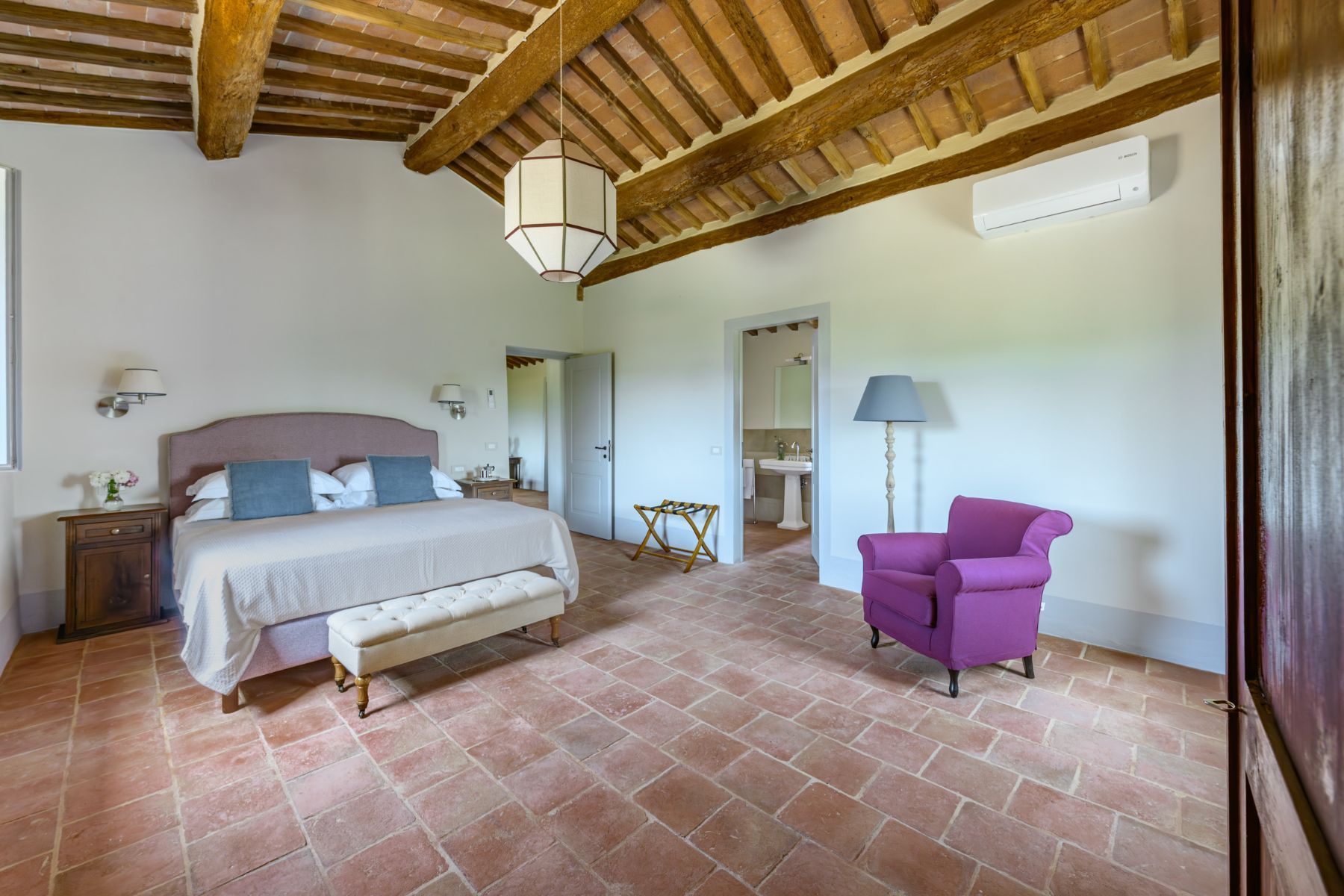 Pacera villa photo.