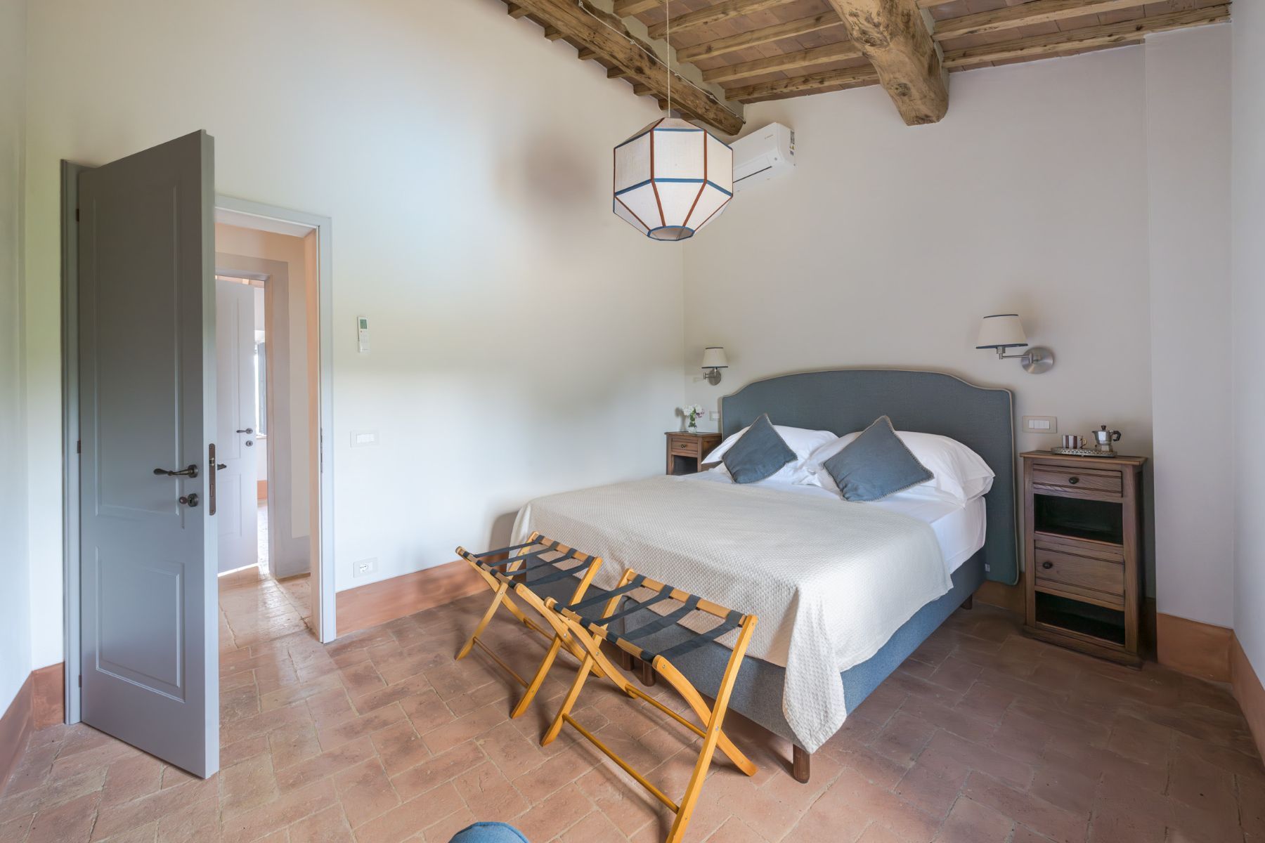 Pacera villa photo.