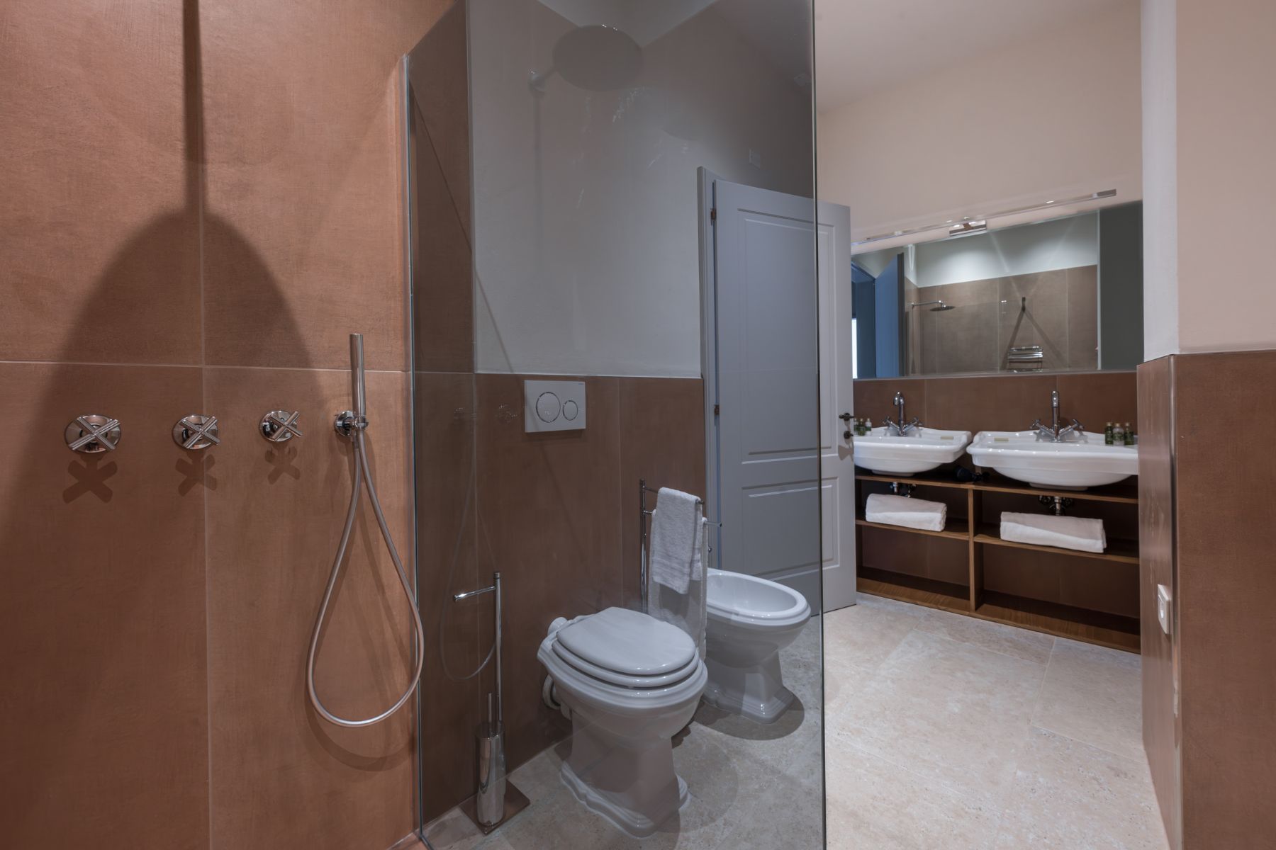 Pacera villa photo.