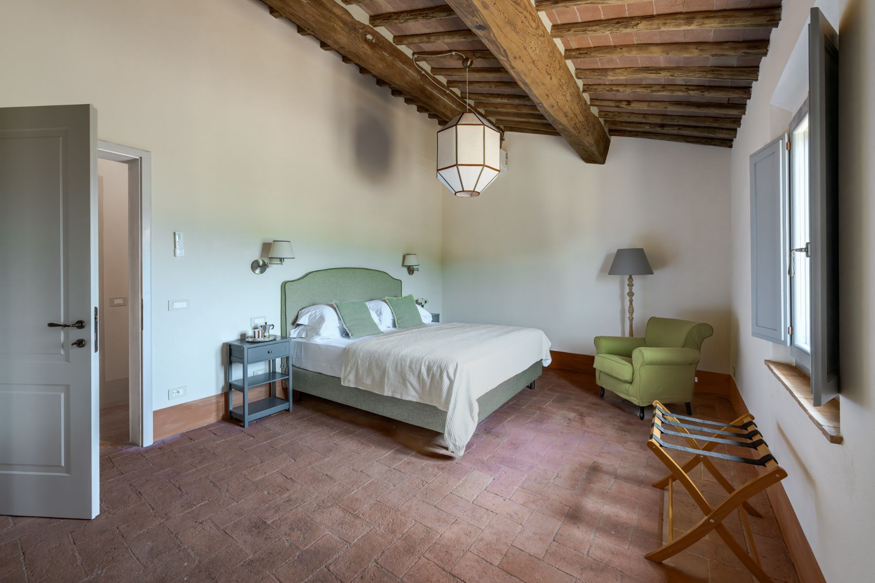 Pacera villa photo.