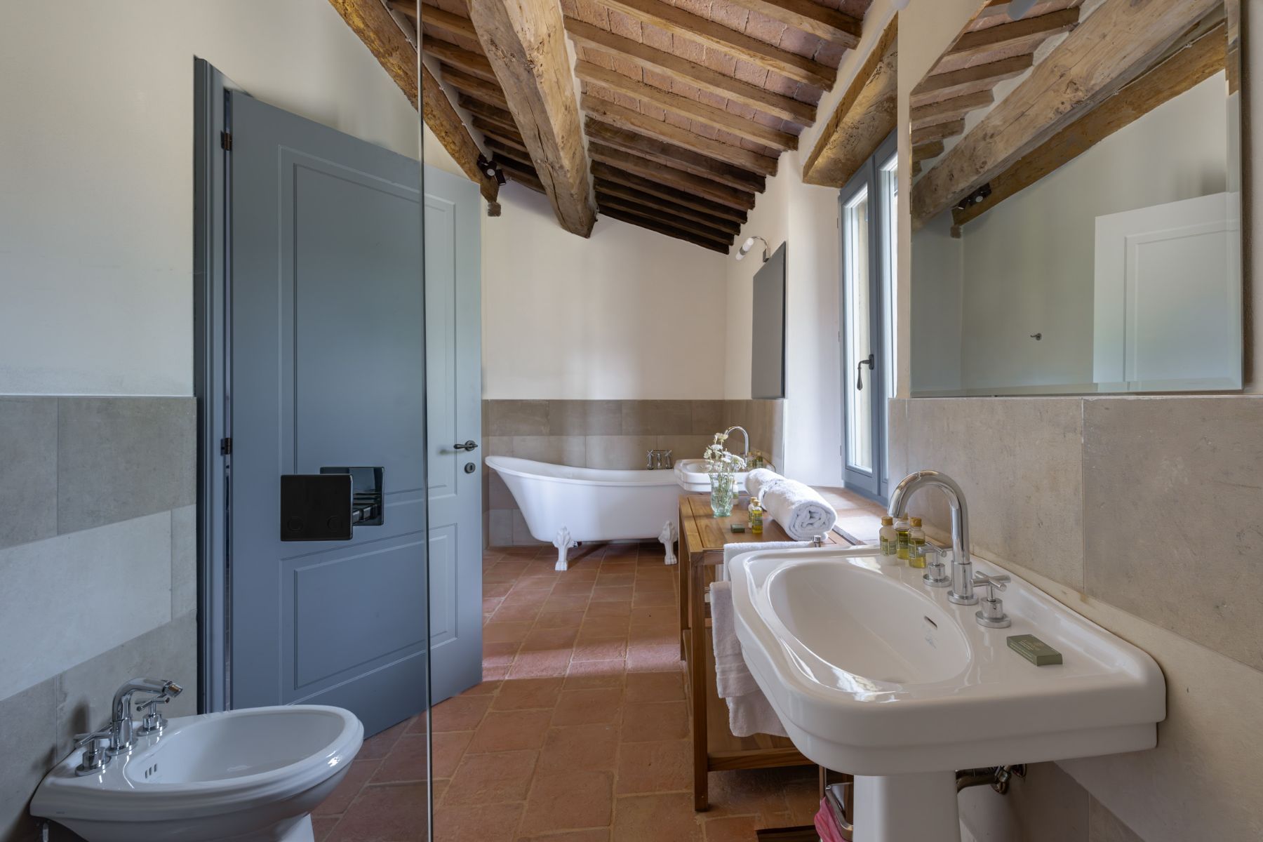 Pacera villa photo.