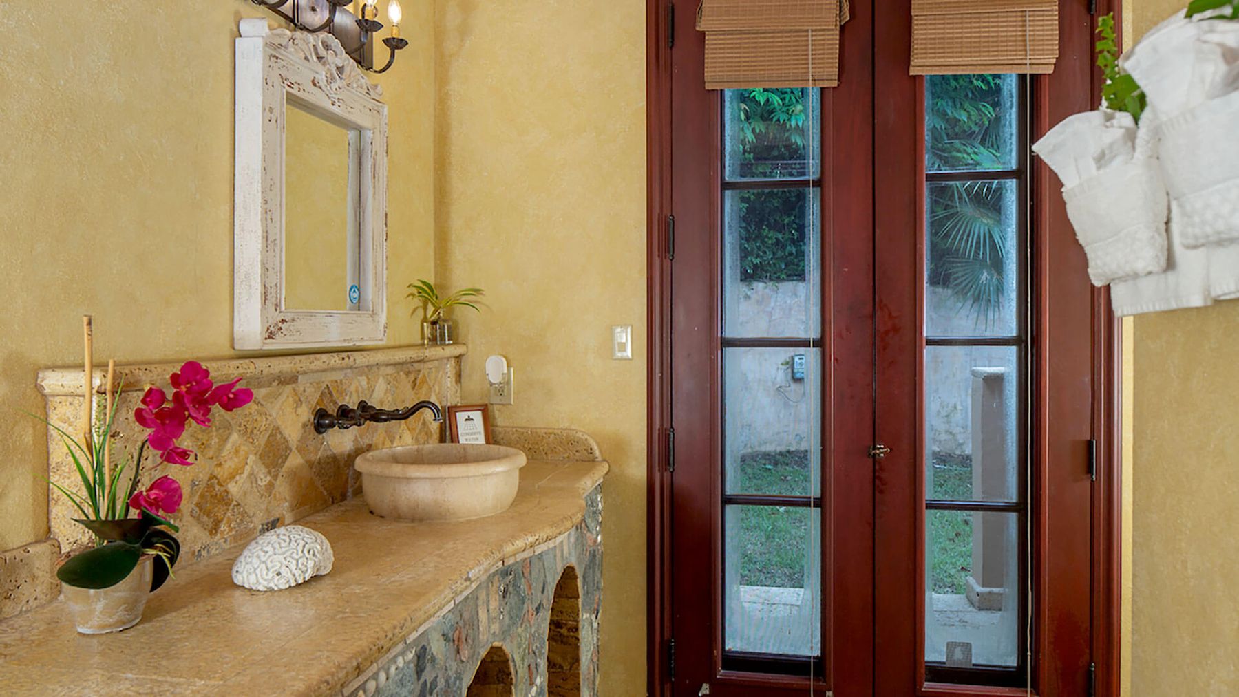 Ensuite