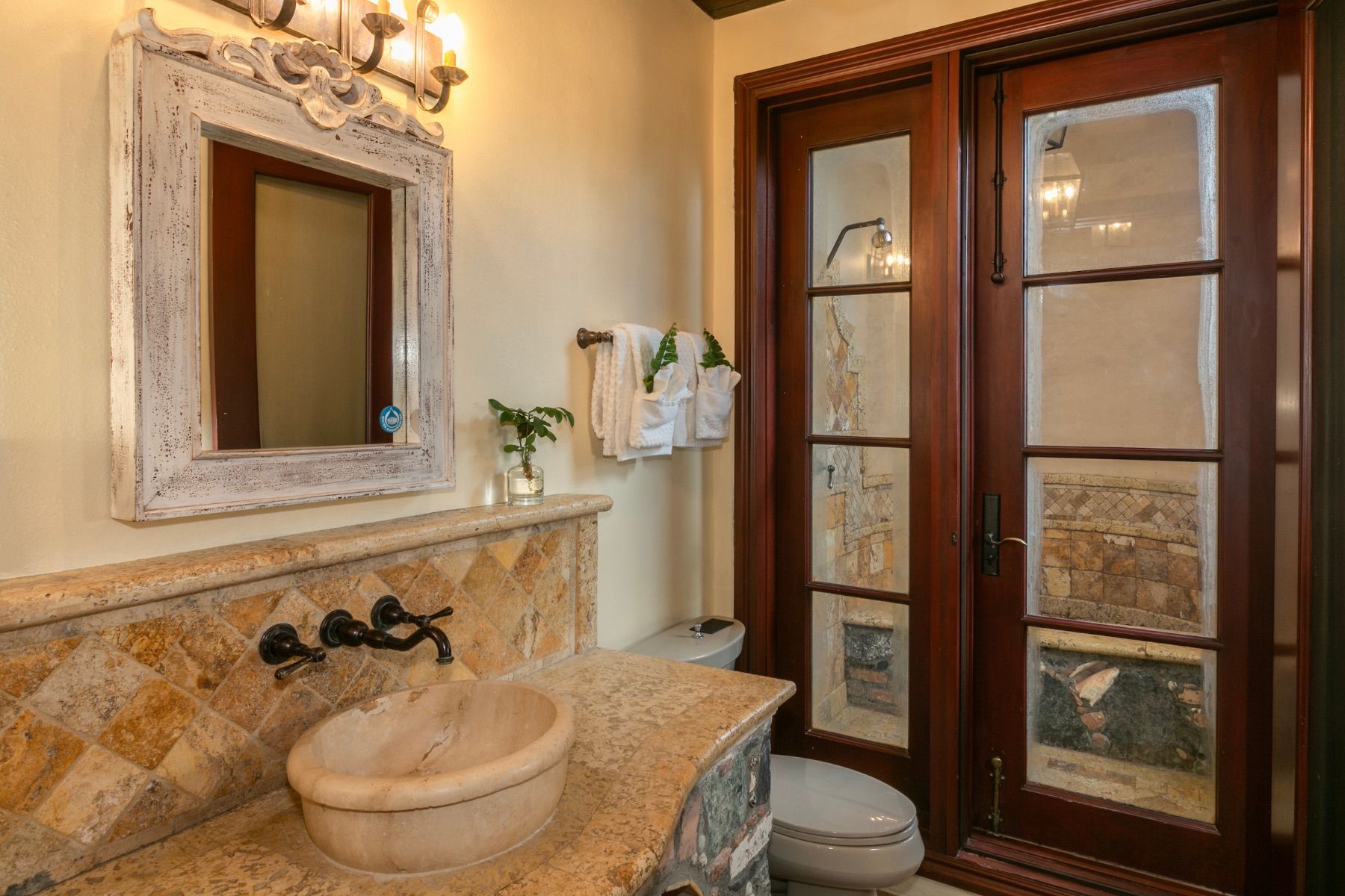 Ensuite