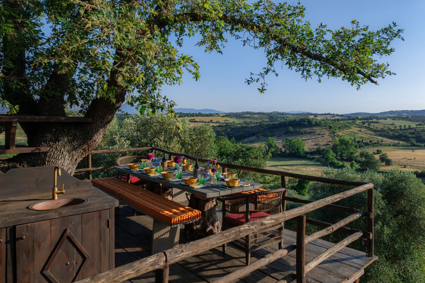 Veltuna villa photo.