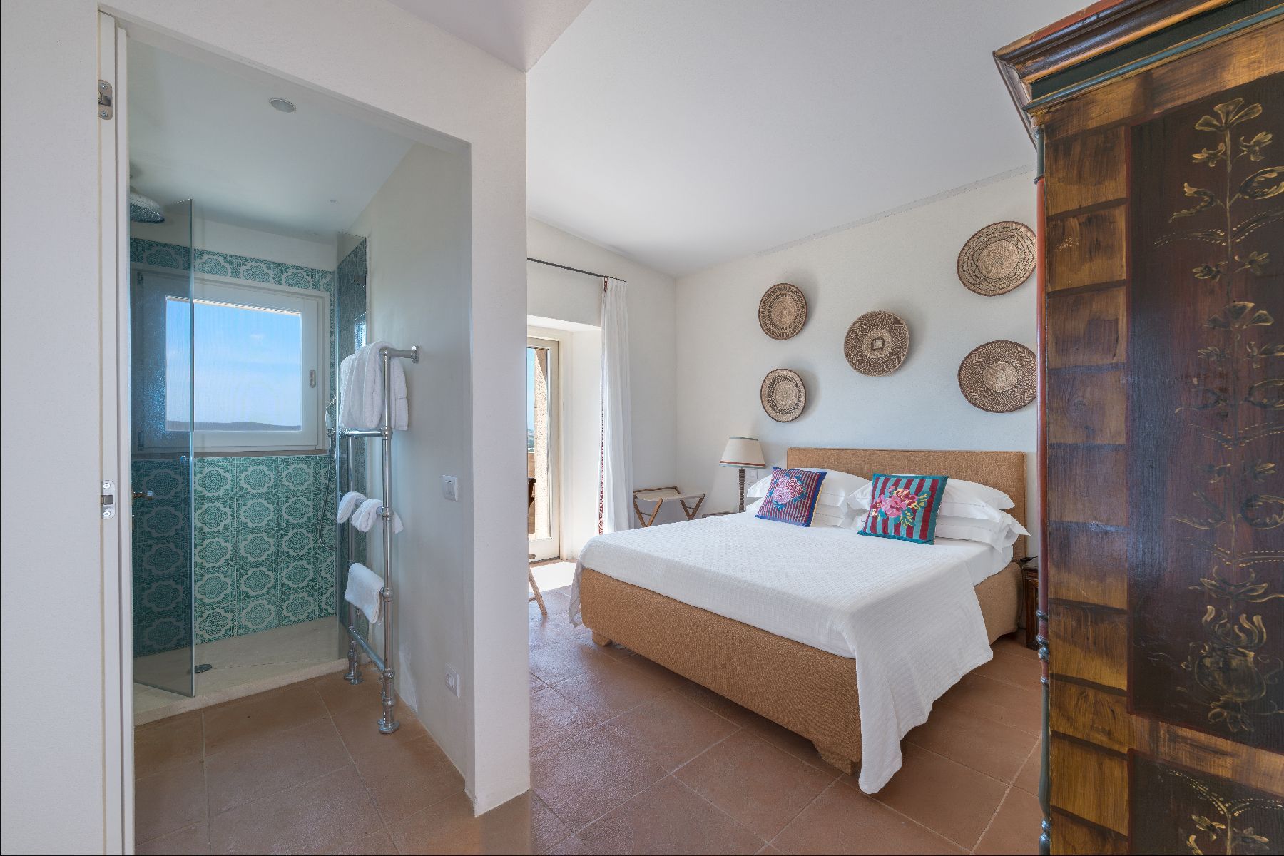 Veltuna villa photo.