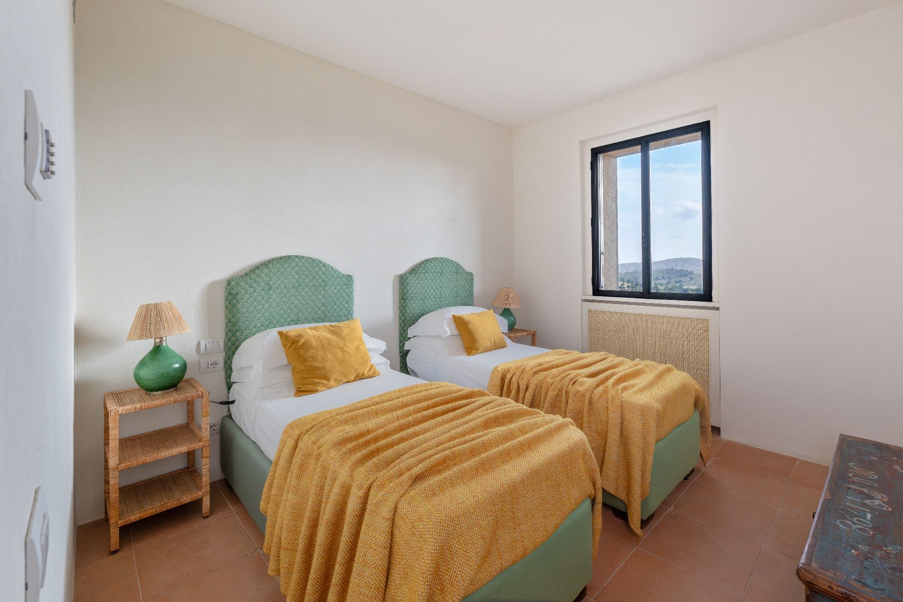 Veltuna villa photo.