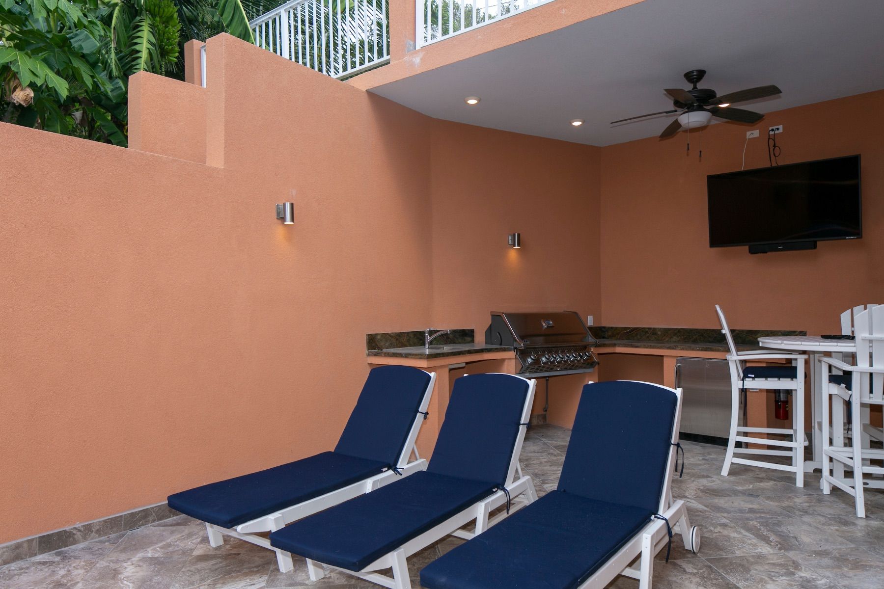 Cay Syrah villa photo.