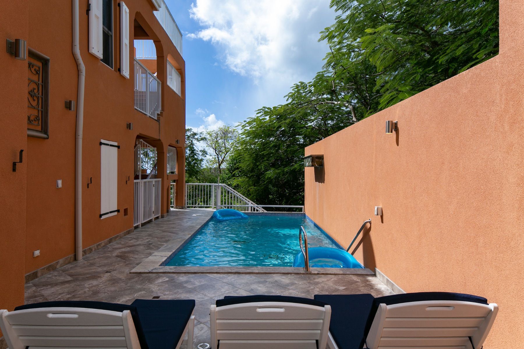 Cay Syrah villa photo.