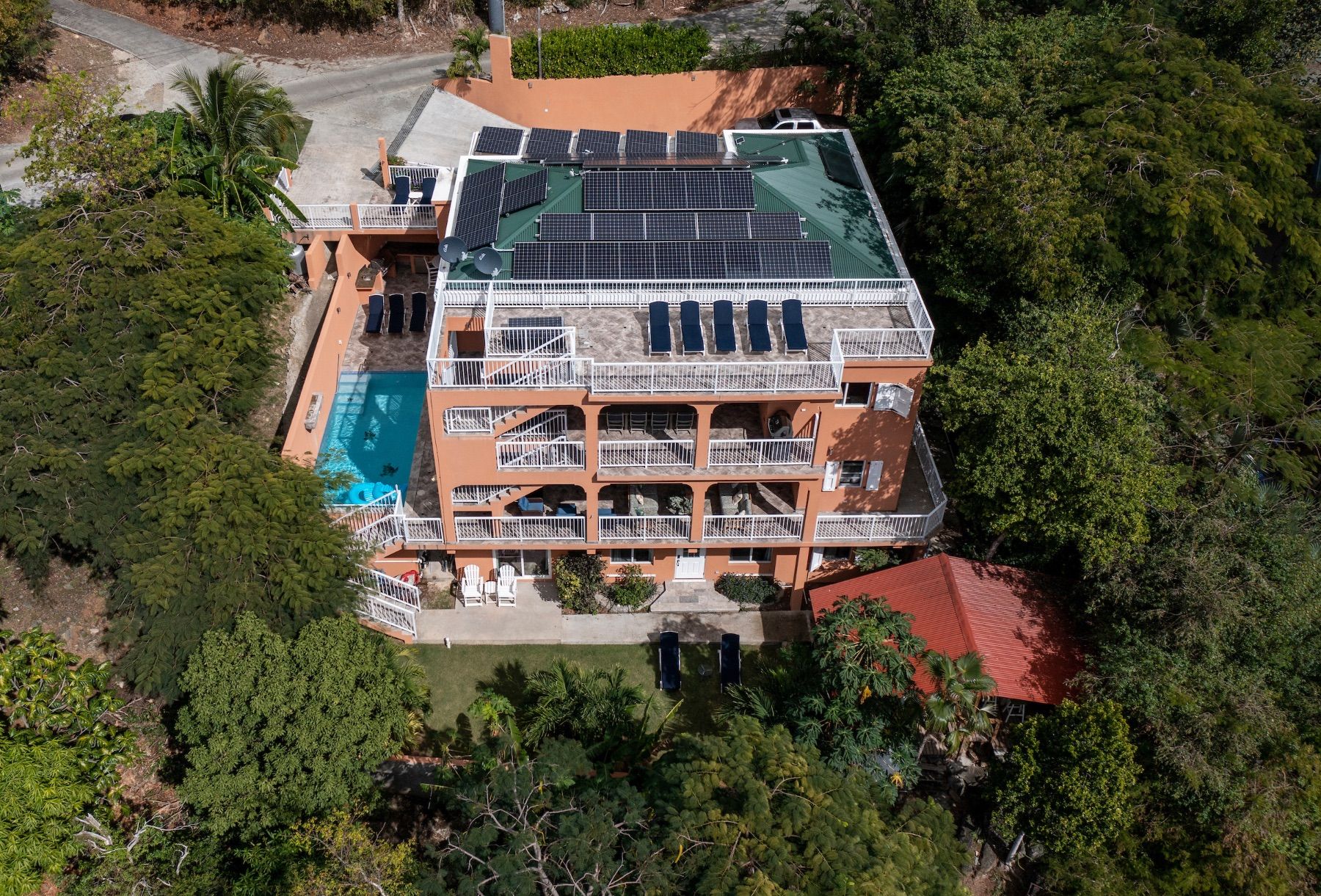 Cay Syrah villa photo.