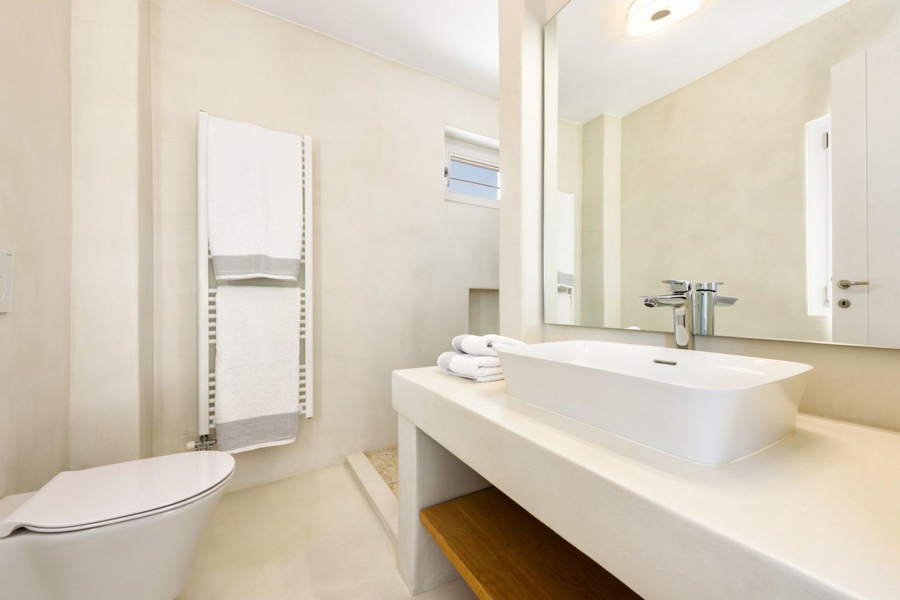 Ensuite bathroom with walk-in shower.