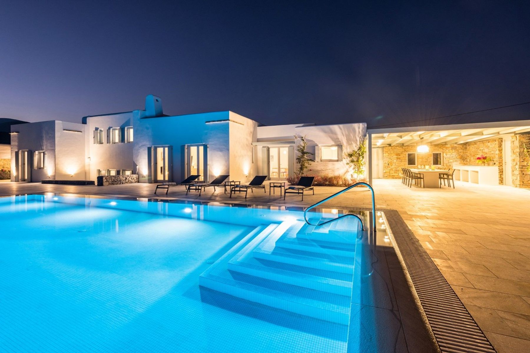 Spend long balmy evenings in the expansive terrace and outdoor entertaining spaces.