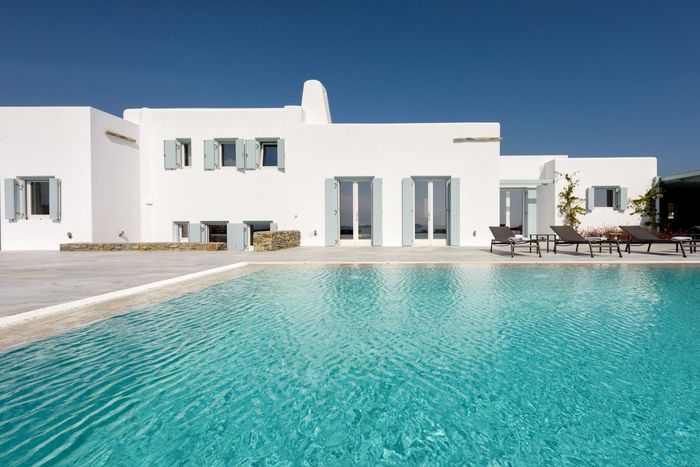 Spectacular modern villa with private pool located just a few minutes away from the famous Golden beach.