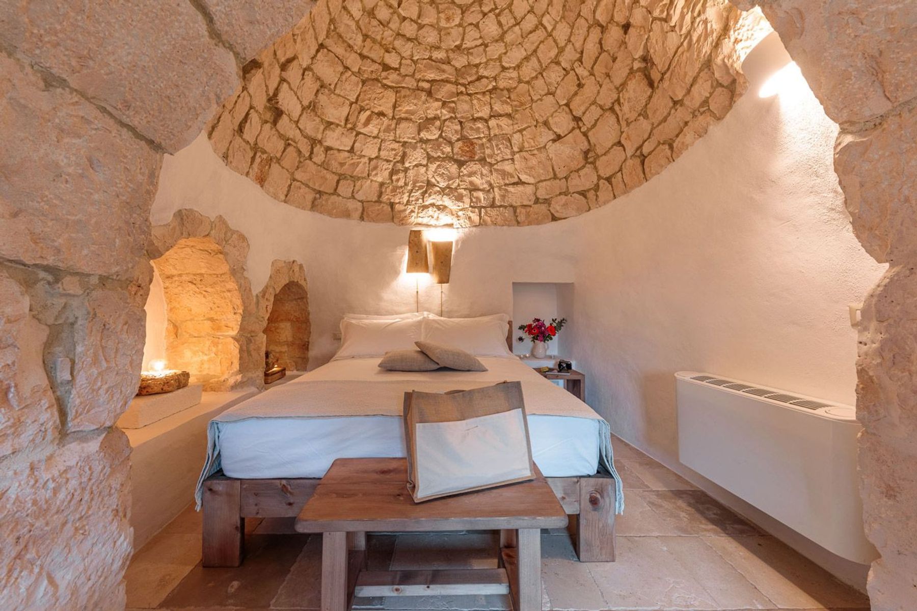 Traditional queen-size bedroom, with ensuite bathroom. 