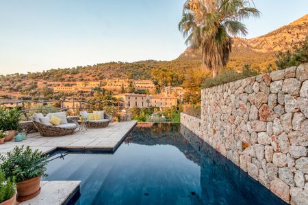 Spend sunshine filled days and balmy evenings on the pool terrace, take a dip or enjoy those wonderful views. 