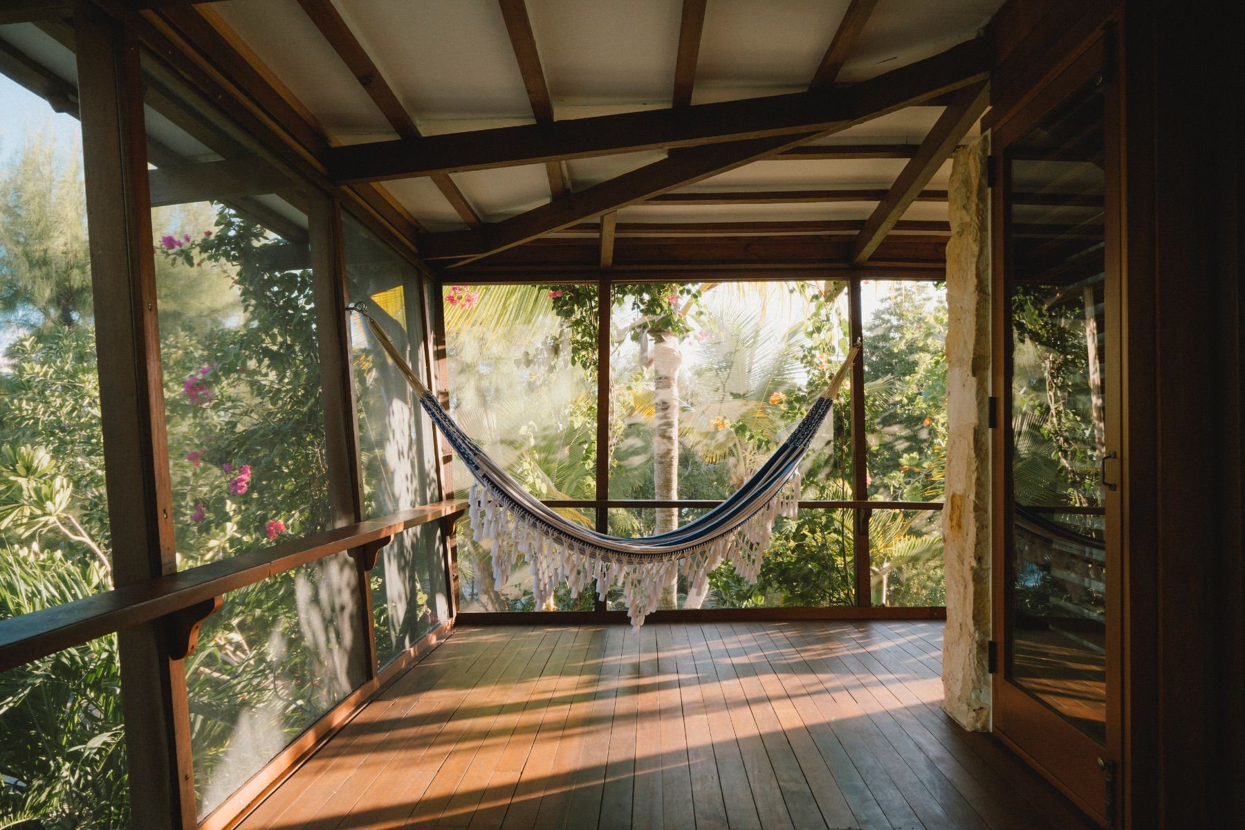 The Catch villa photo.