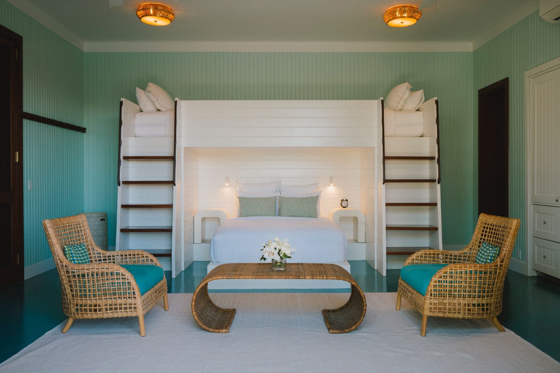 The Catch villa photo.