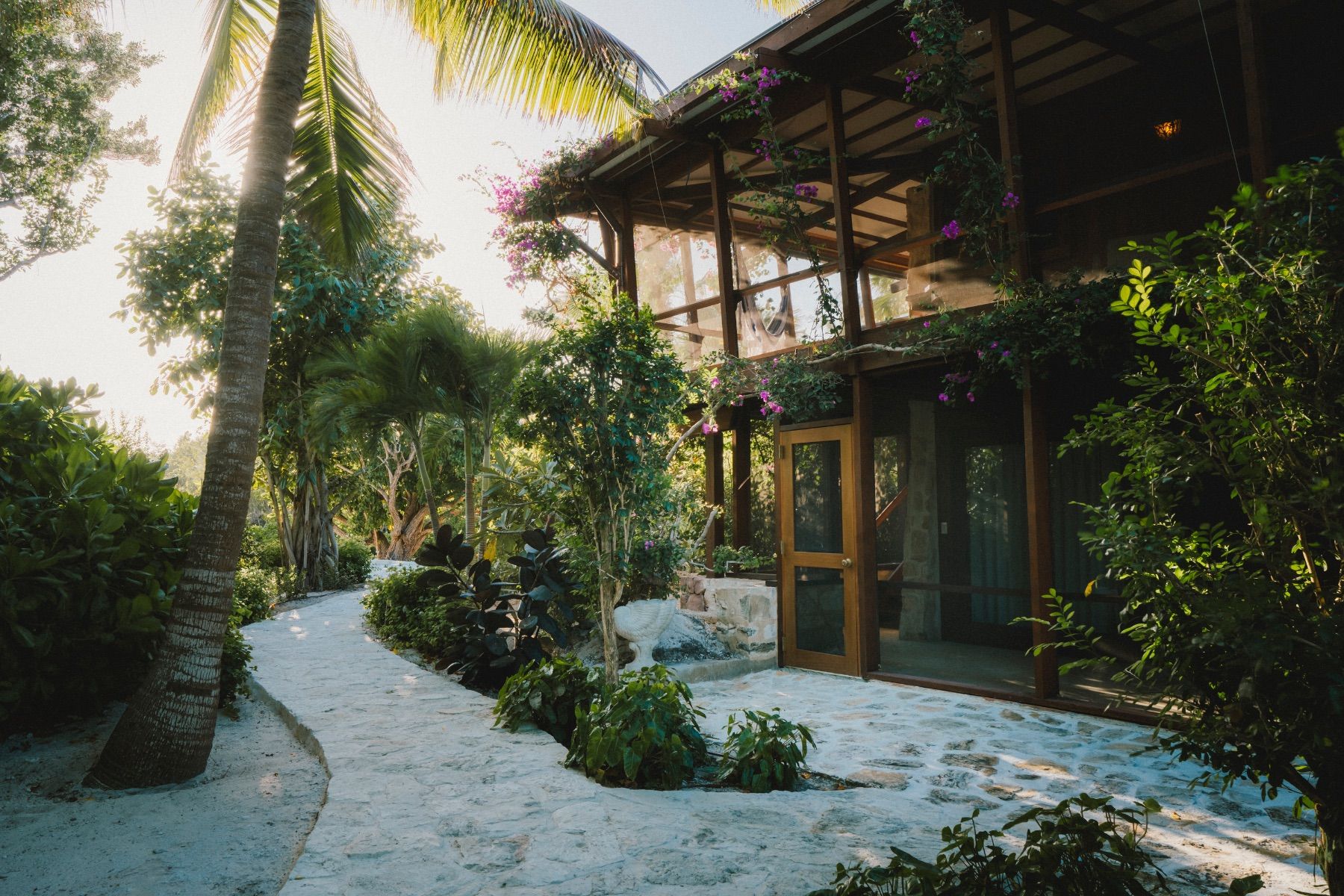 The Catch villa photo.