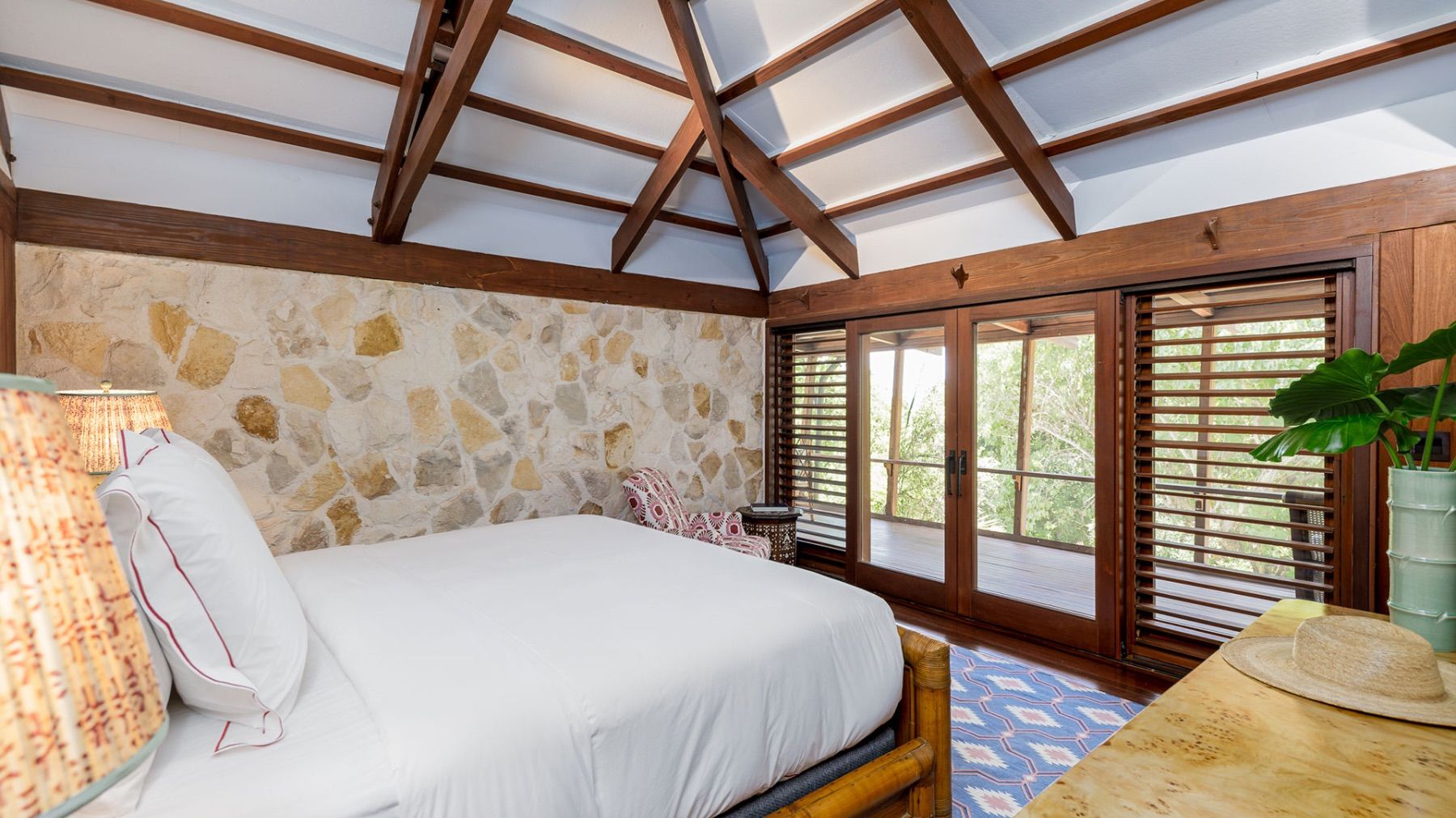 The Catch villa photo.