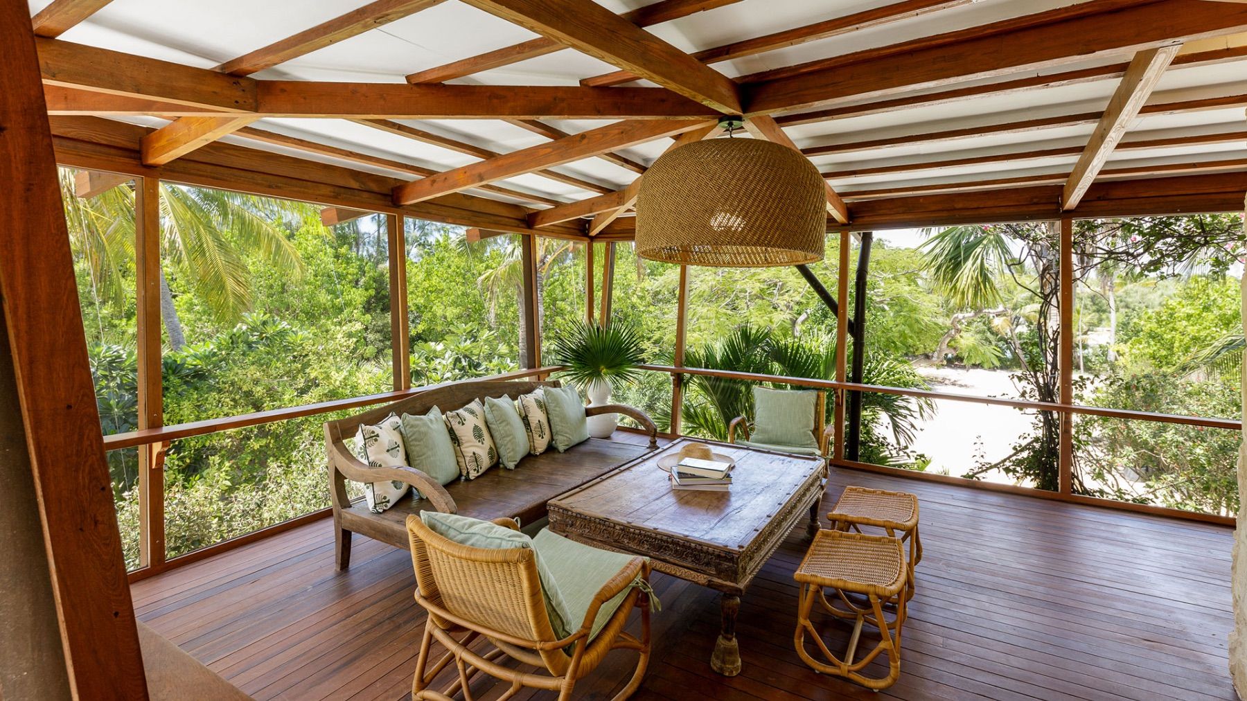 The Catch villa photo.
