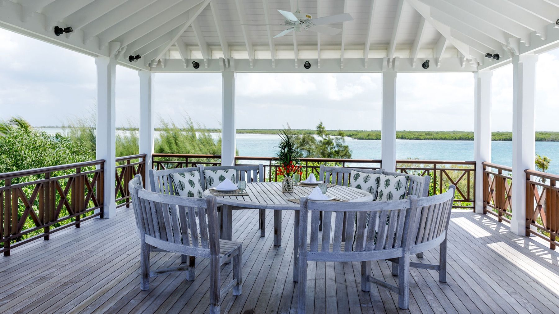 The Catch villa photo.