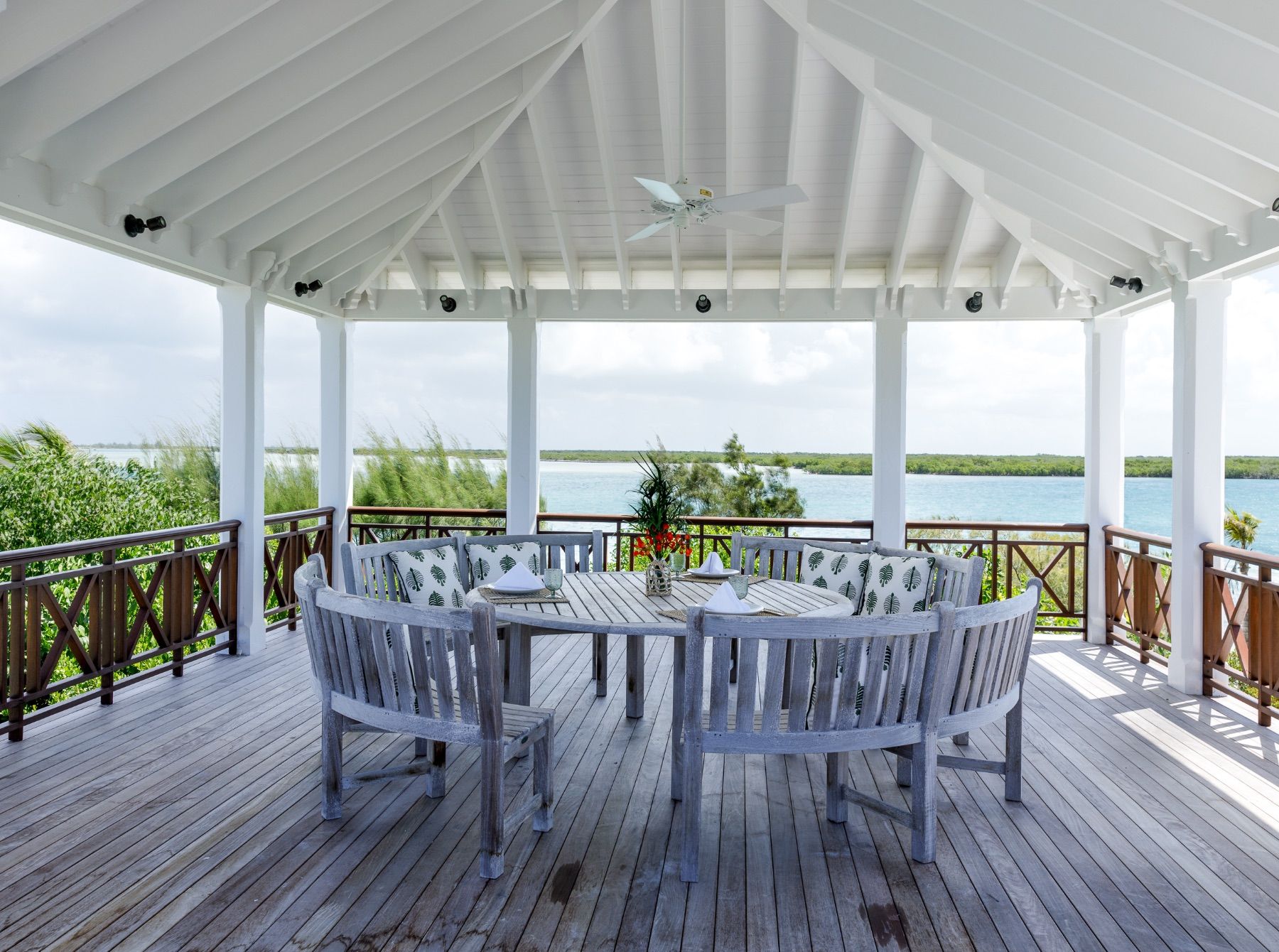 The Catch villa photo.